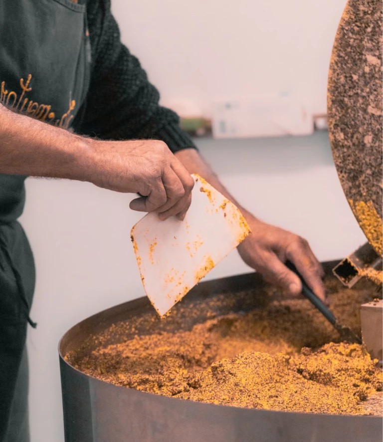 Une Production Engagée et Locale