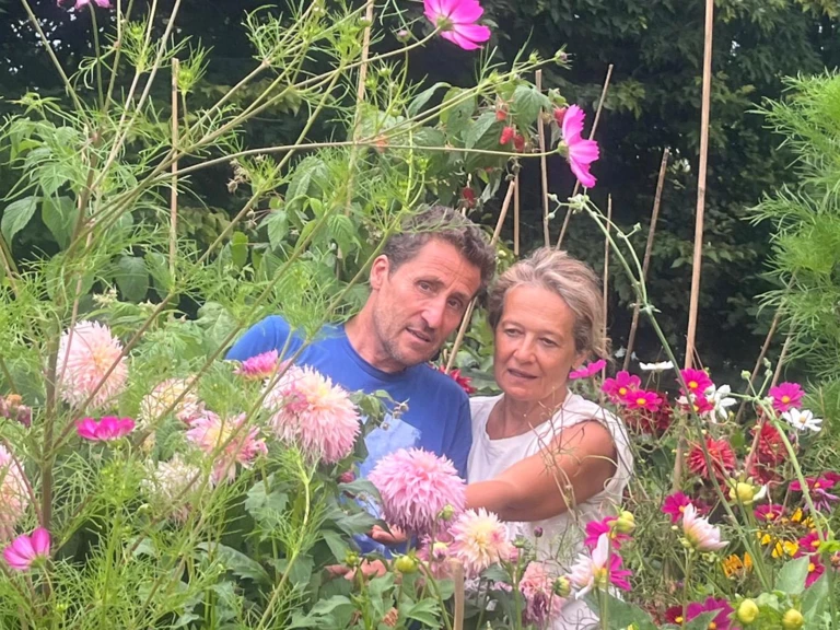 Une histoire de terrain, de mains et de transmission - Les Floristes