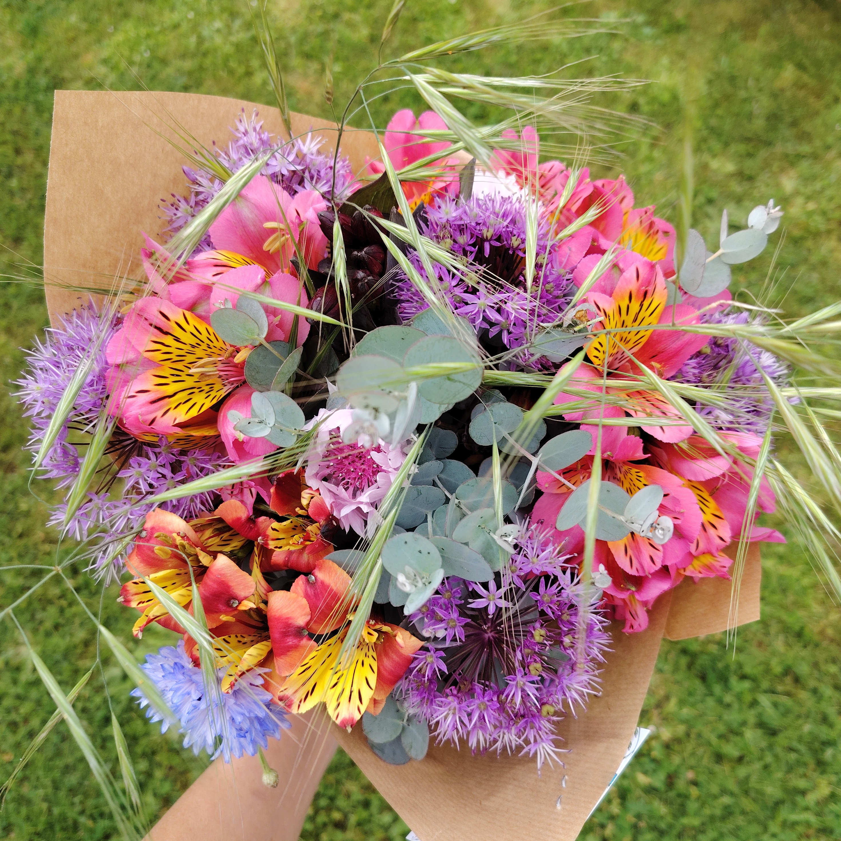 Bouquet fleurs fraîches (moyen)