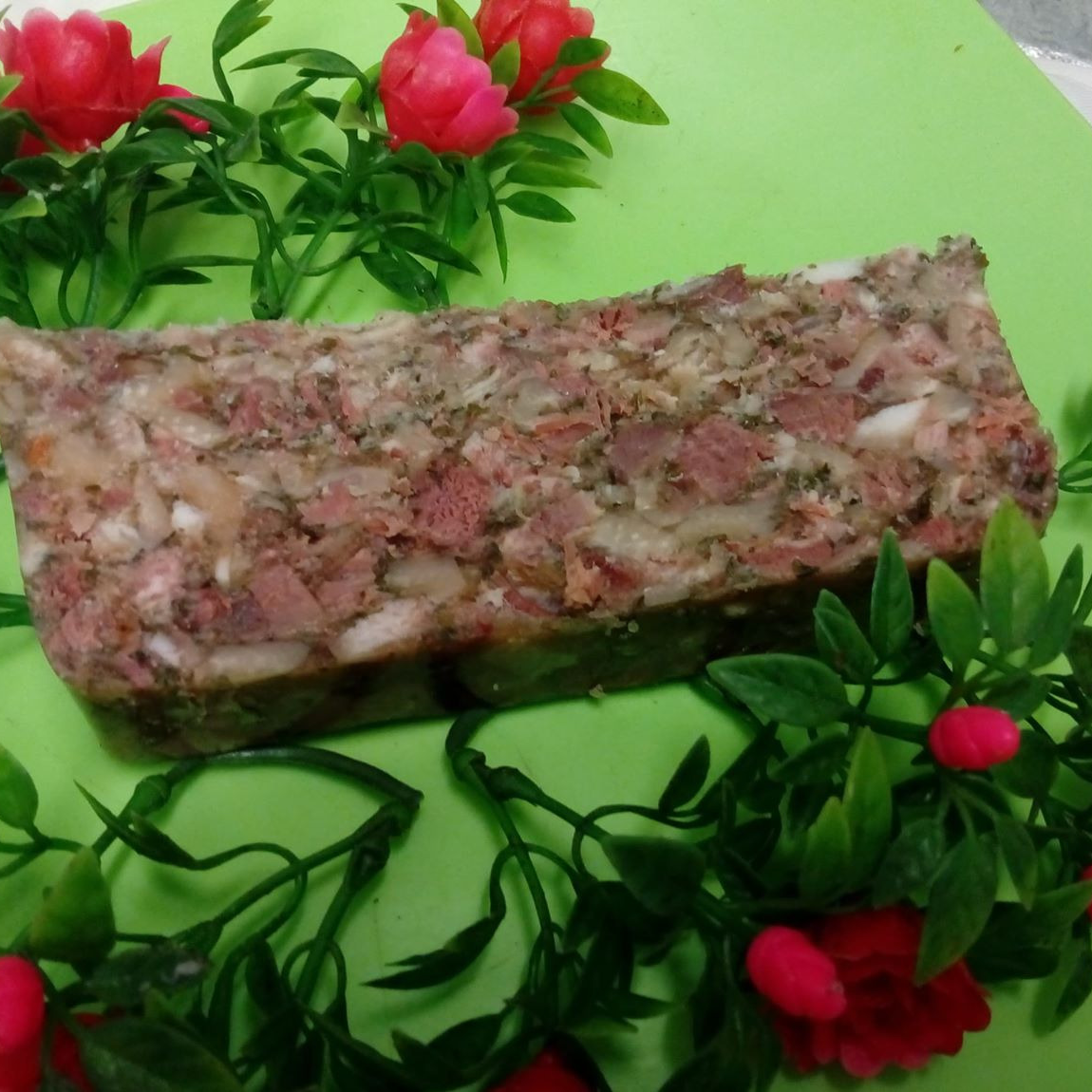 Pâté de tête  180 grs - conserve - 0,18kg