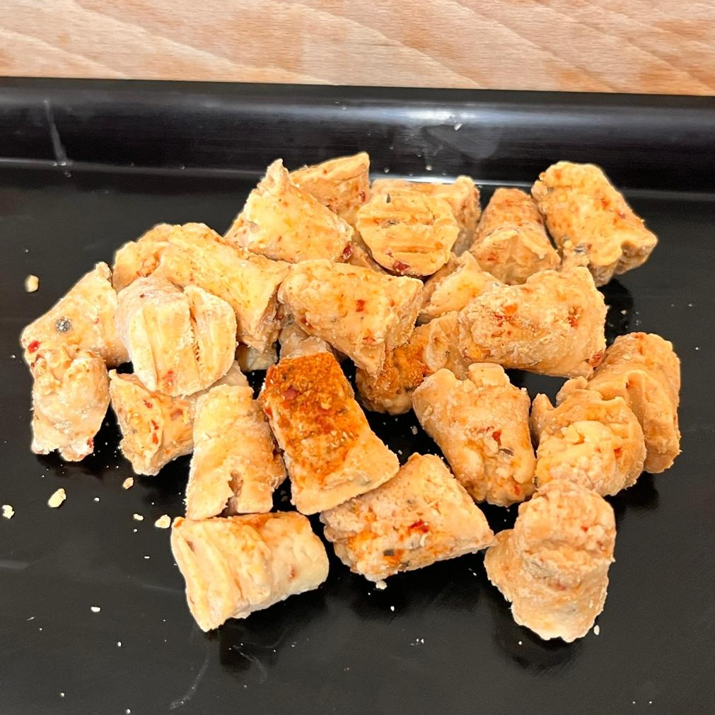 Bouchons apéritifs "paprika" (Boite de 100g)