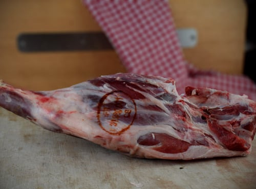 Gigot raccourci d'agneau fermier - ferme durbois - 1,5kg