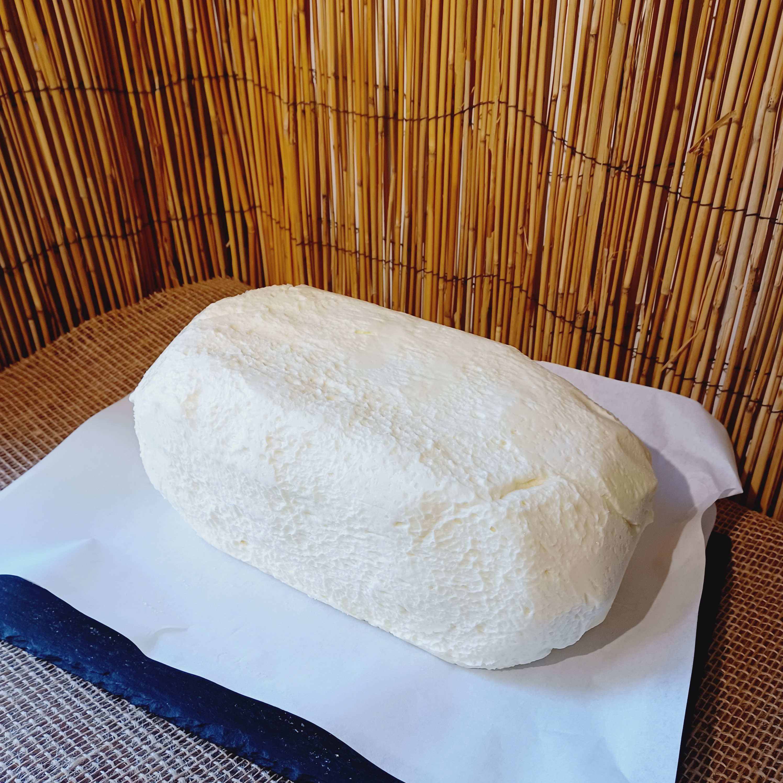 Beurre Cru Demi-Sel 250G - 250g