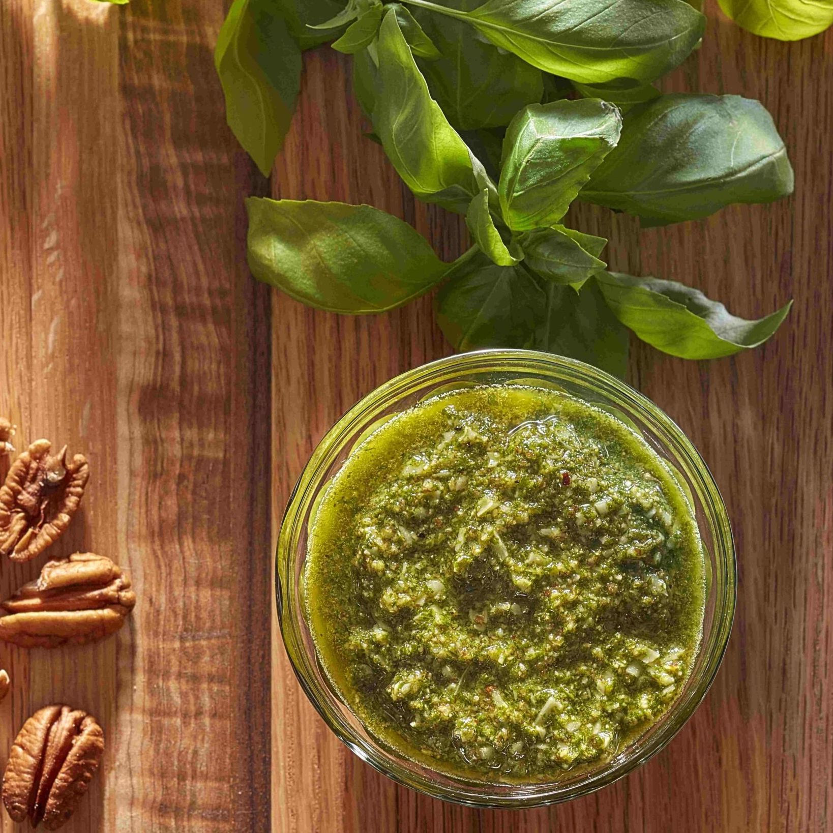 Basilic grand vert «&nbsp;pour pesto&nbsp;» (équivalent 5 bouquets)