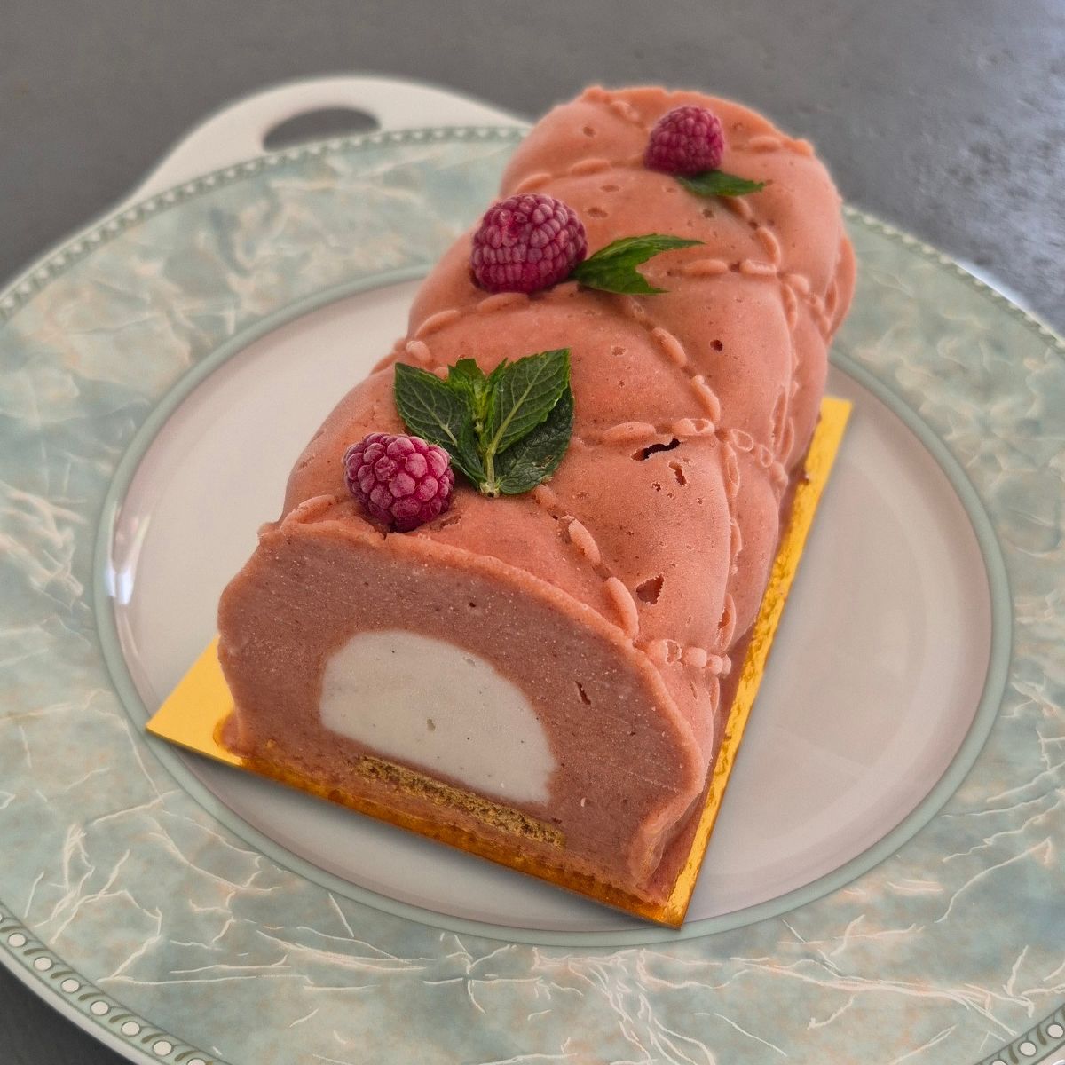 Bûche Pêche de vigne/ Vanille (Base Riz)