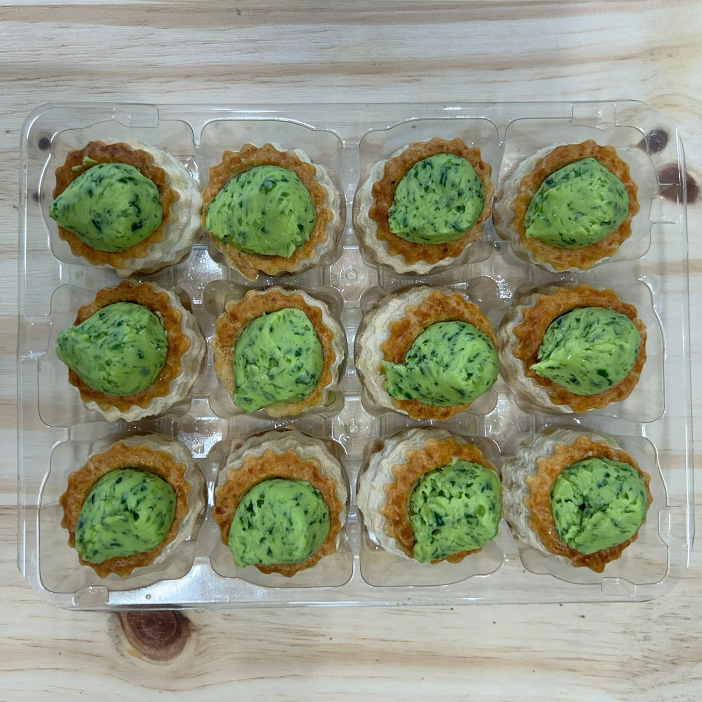 12 ESCARGOTS EN FEUILLETES - FRAIS - 150g