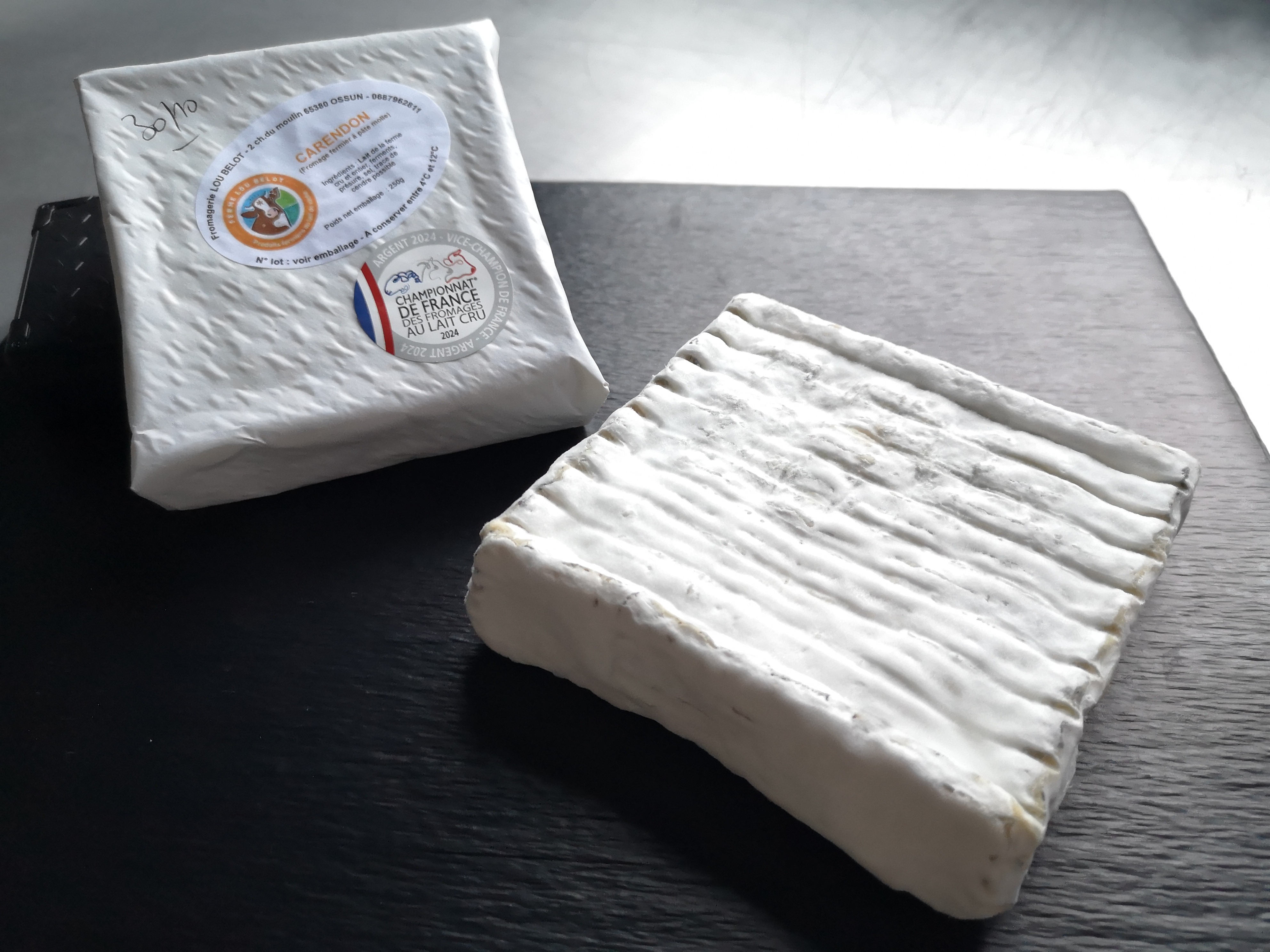 CARENDON médaille d'argent au lait cru de vache - 250g