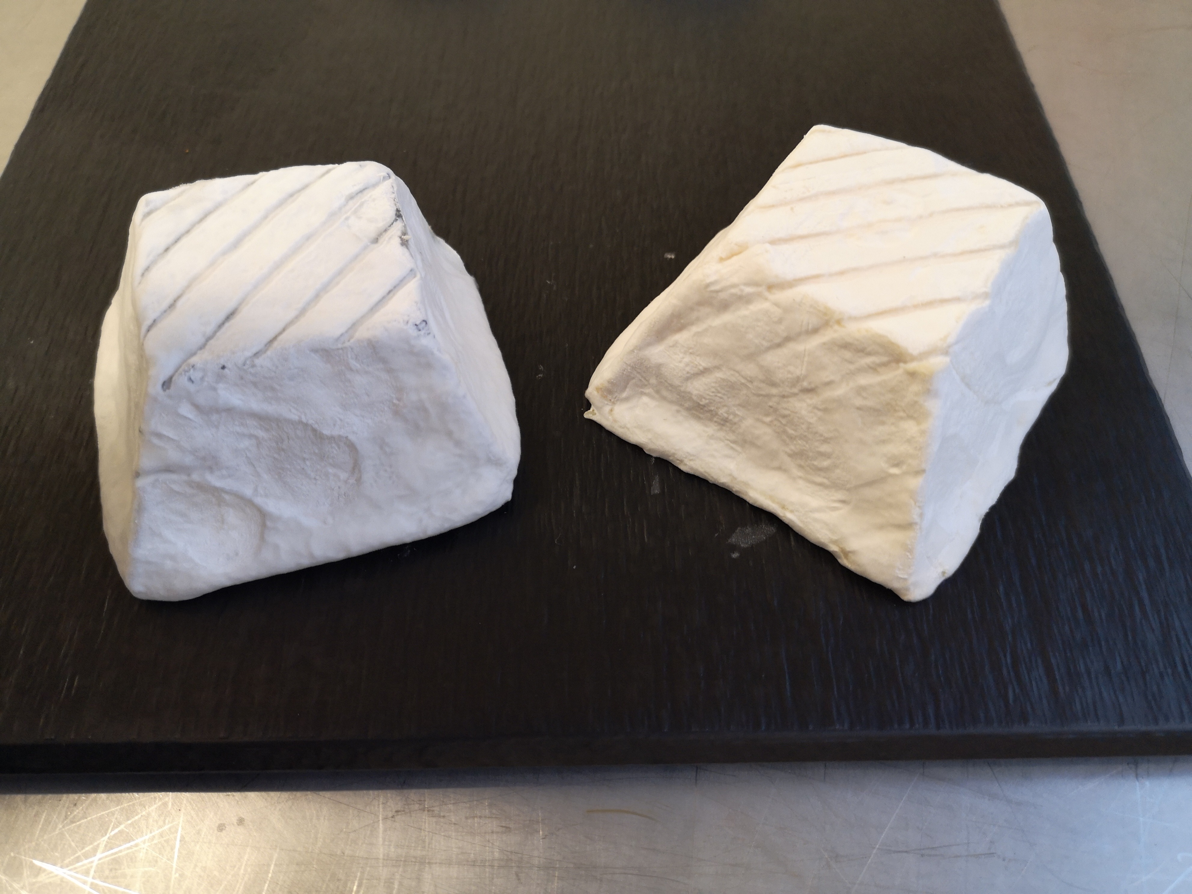 PYRAMIDE de vache au lait cru - 140g