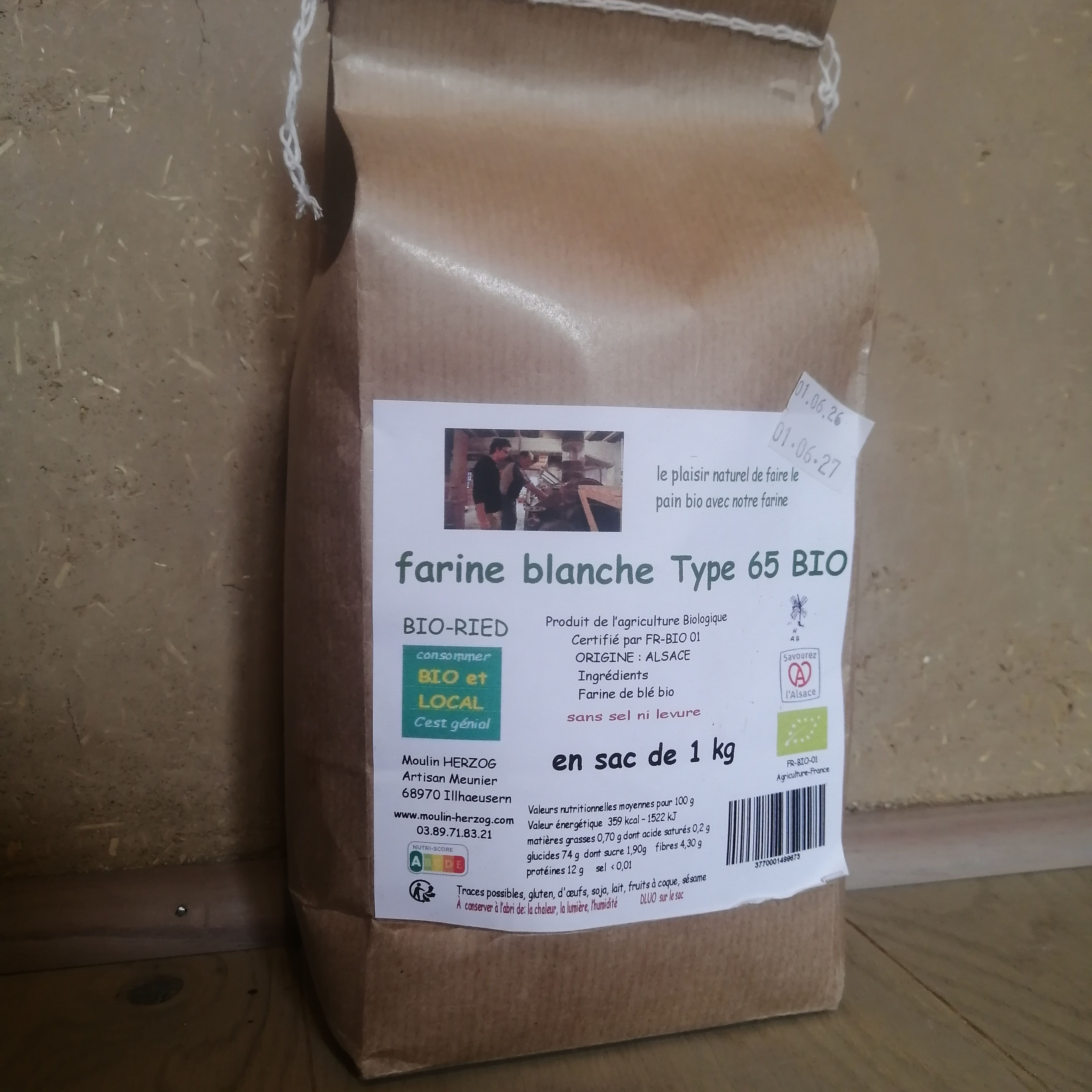 Farine de blé Blanche T65 Bio - 1 kg - Moulin Herzog