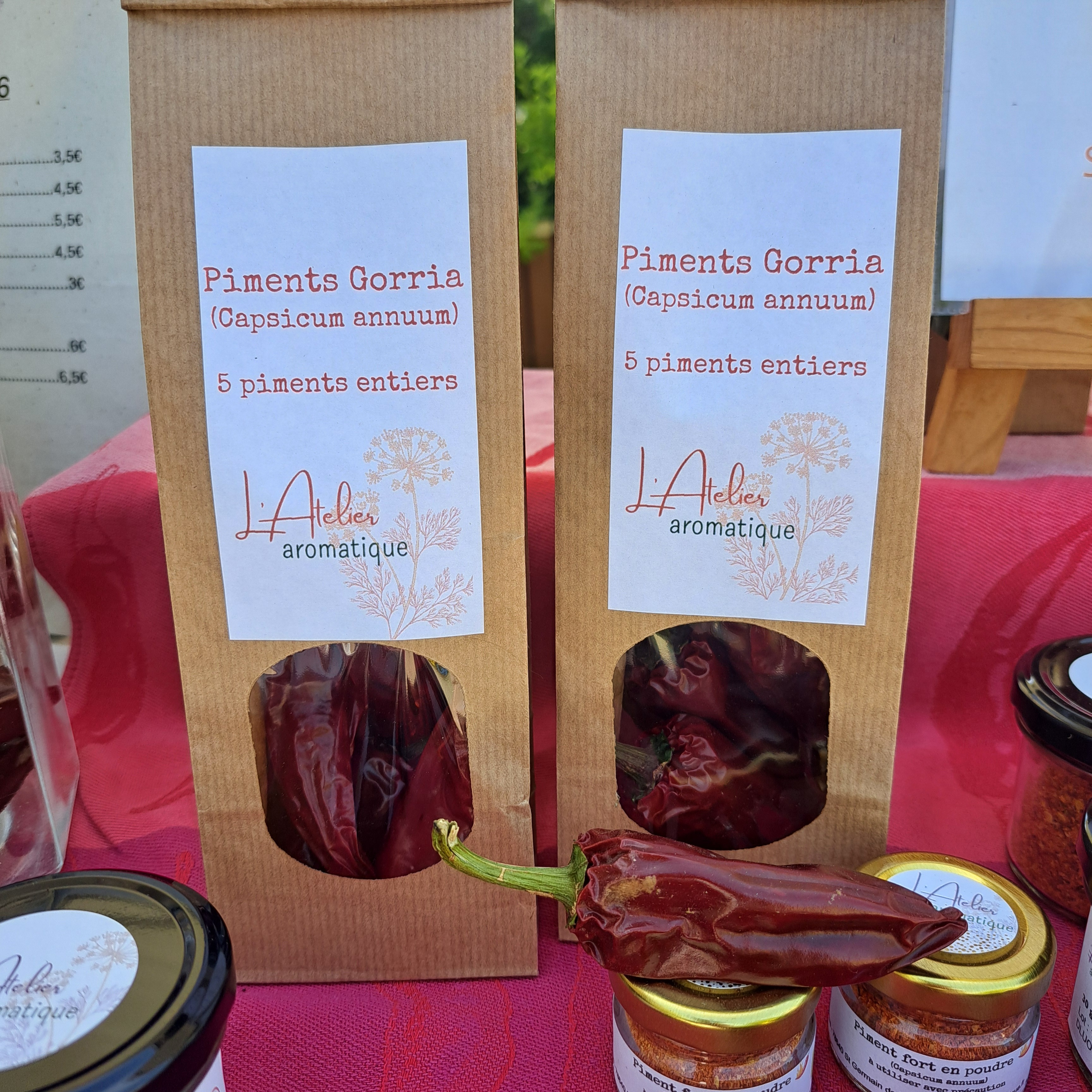 Piments Gorria séchés entiers (x5)