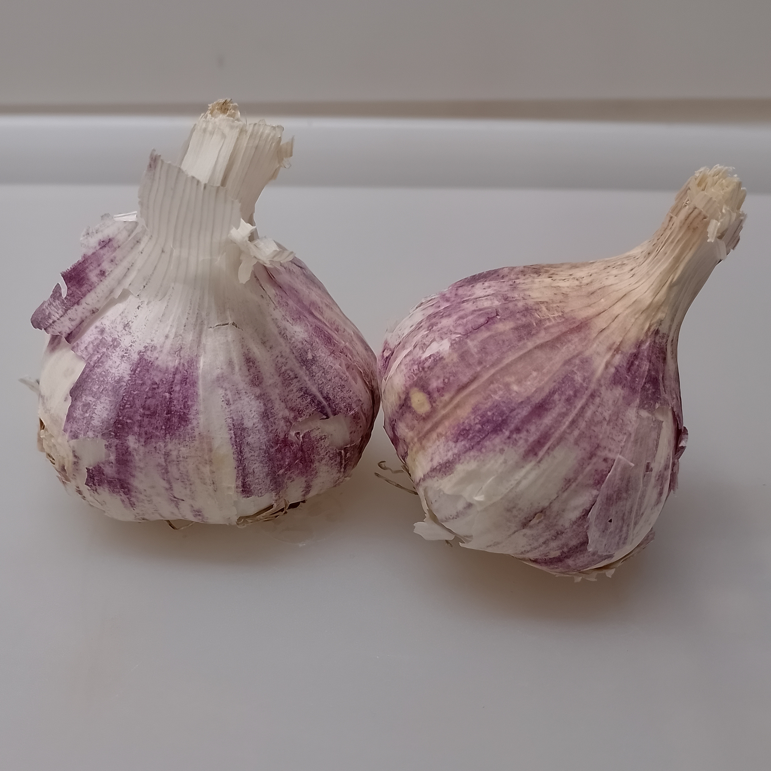 Ail sec - 2 têtes (environ 120g) - 120g