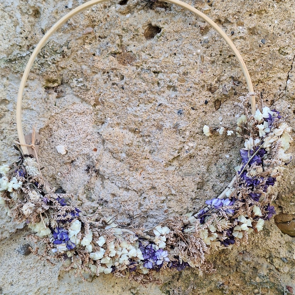 Demi-couronne "Calypso" en fleurs séchées - Ariège
