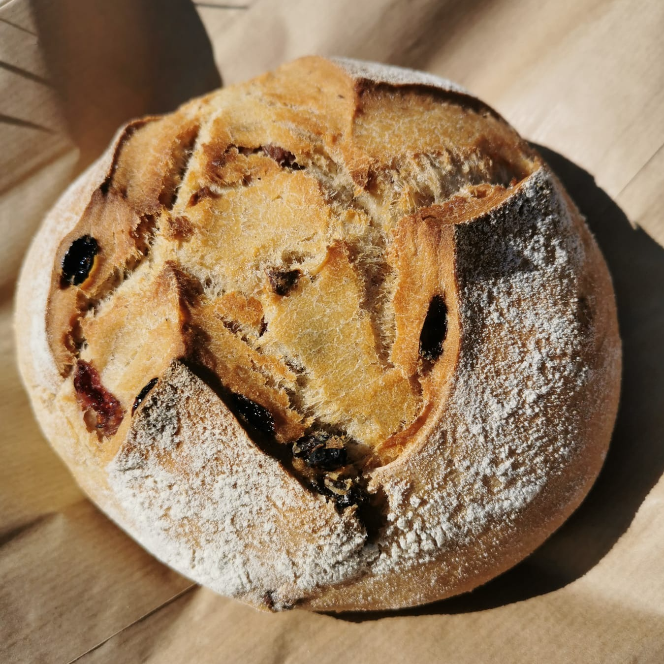 Pain brioché fruits secs - 500g  (panier du mercredi après-midi)