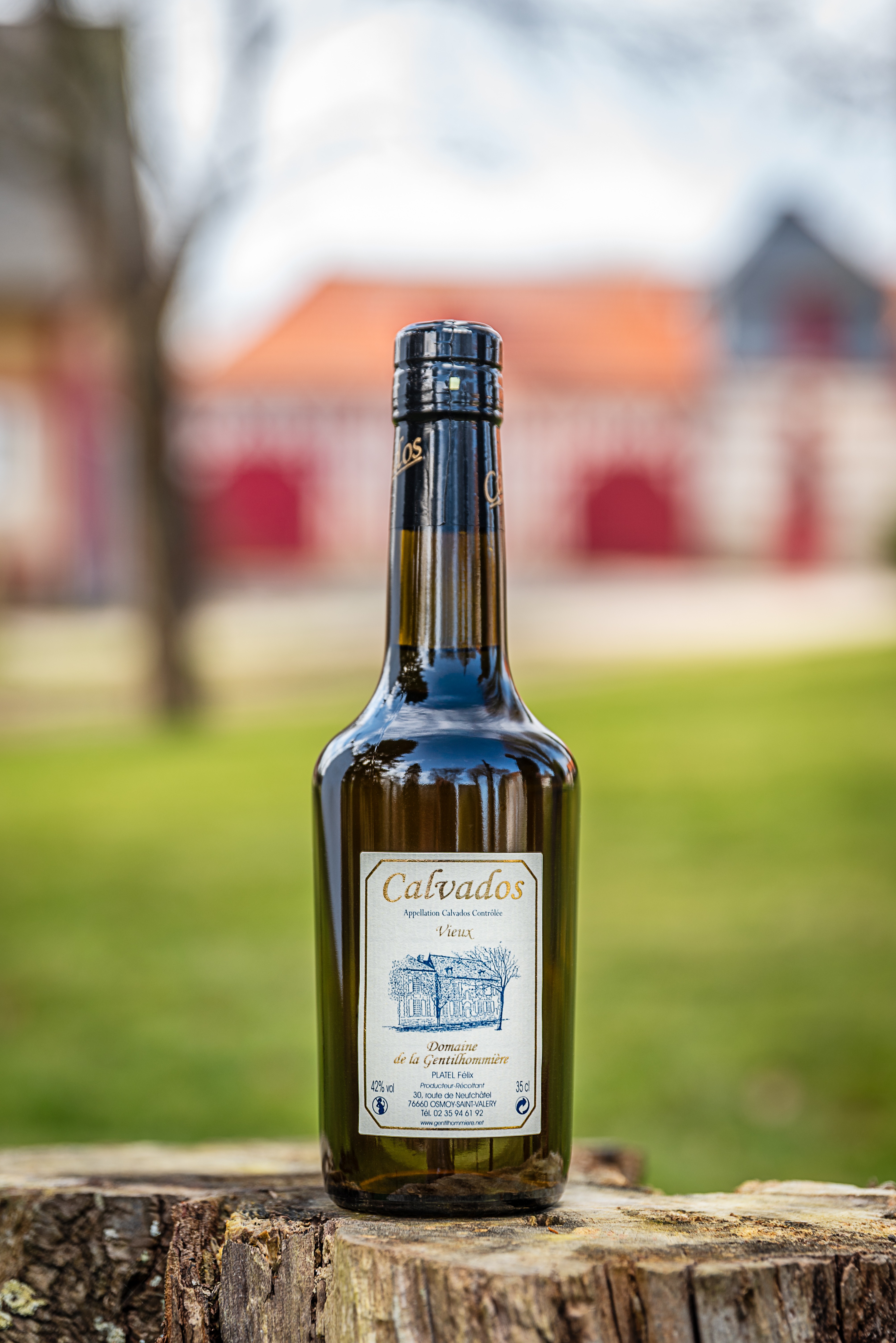Calvados AOC - Vieux - 35 cL - 0,35l