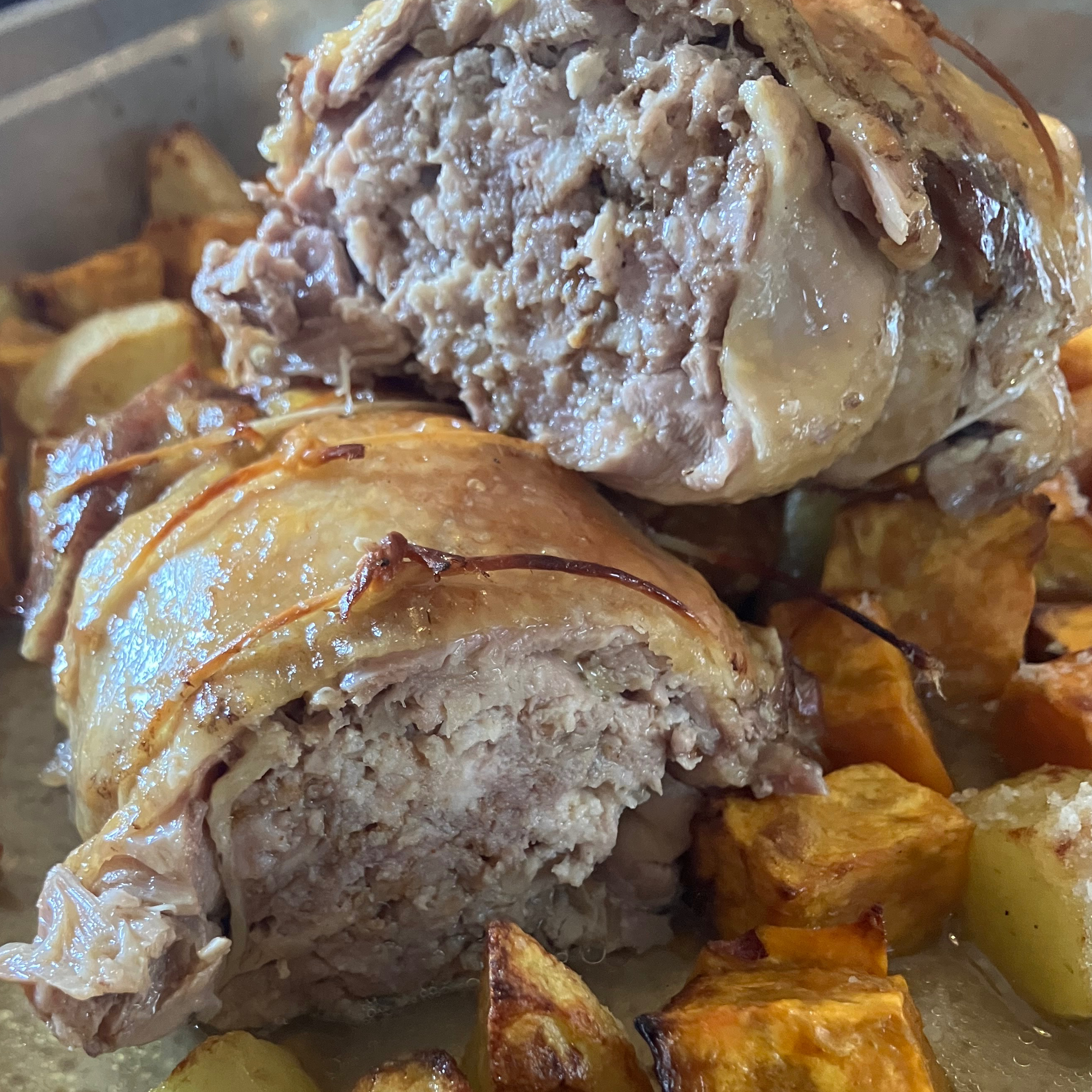 Rôti de poulet farci à la forestière