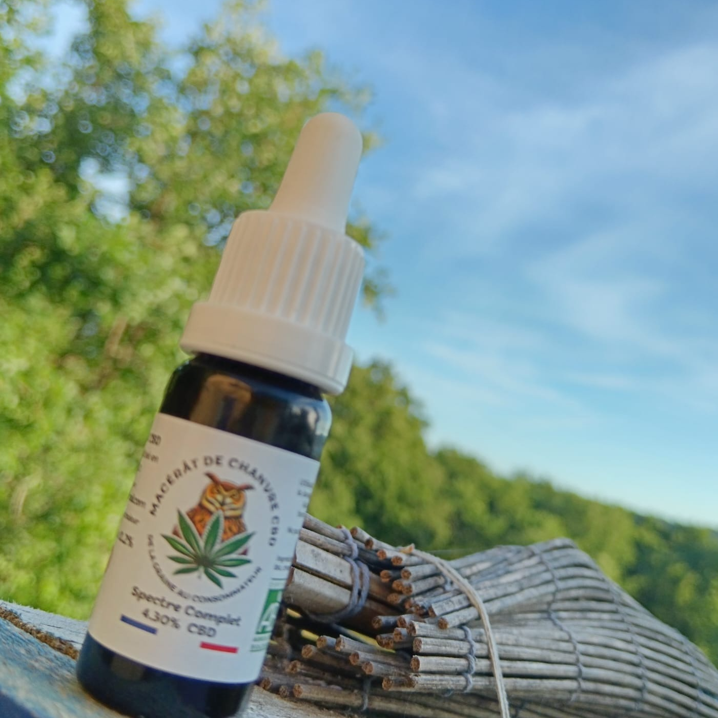 Huile CBD 4,3% (Blanc) - 10ml