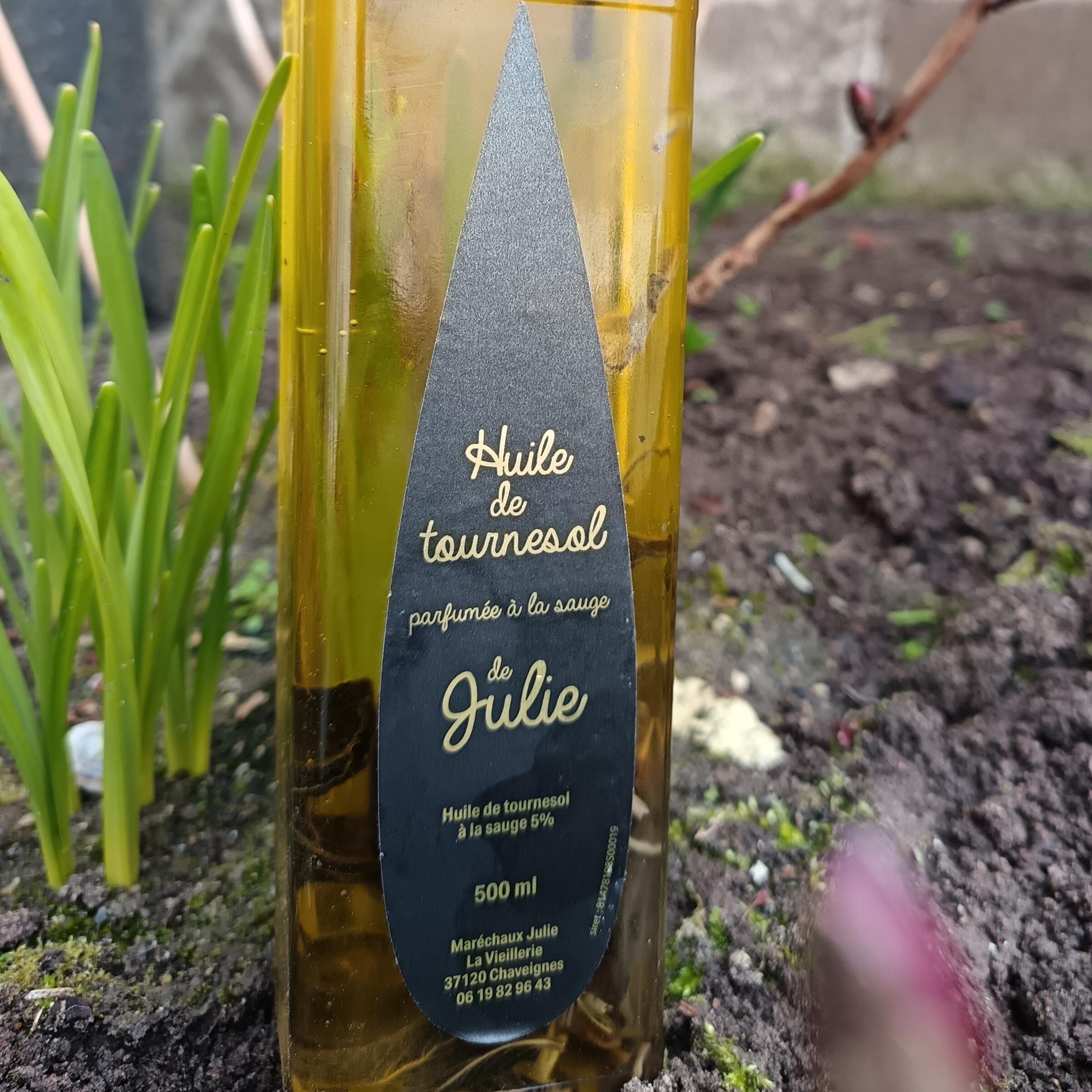 Huile de Tournesol aromatisée a la Sauge - 50cl