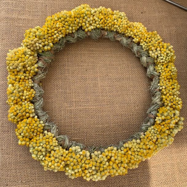 Couronne de fleurs d'Immortelle