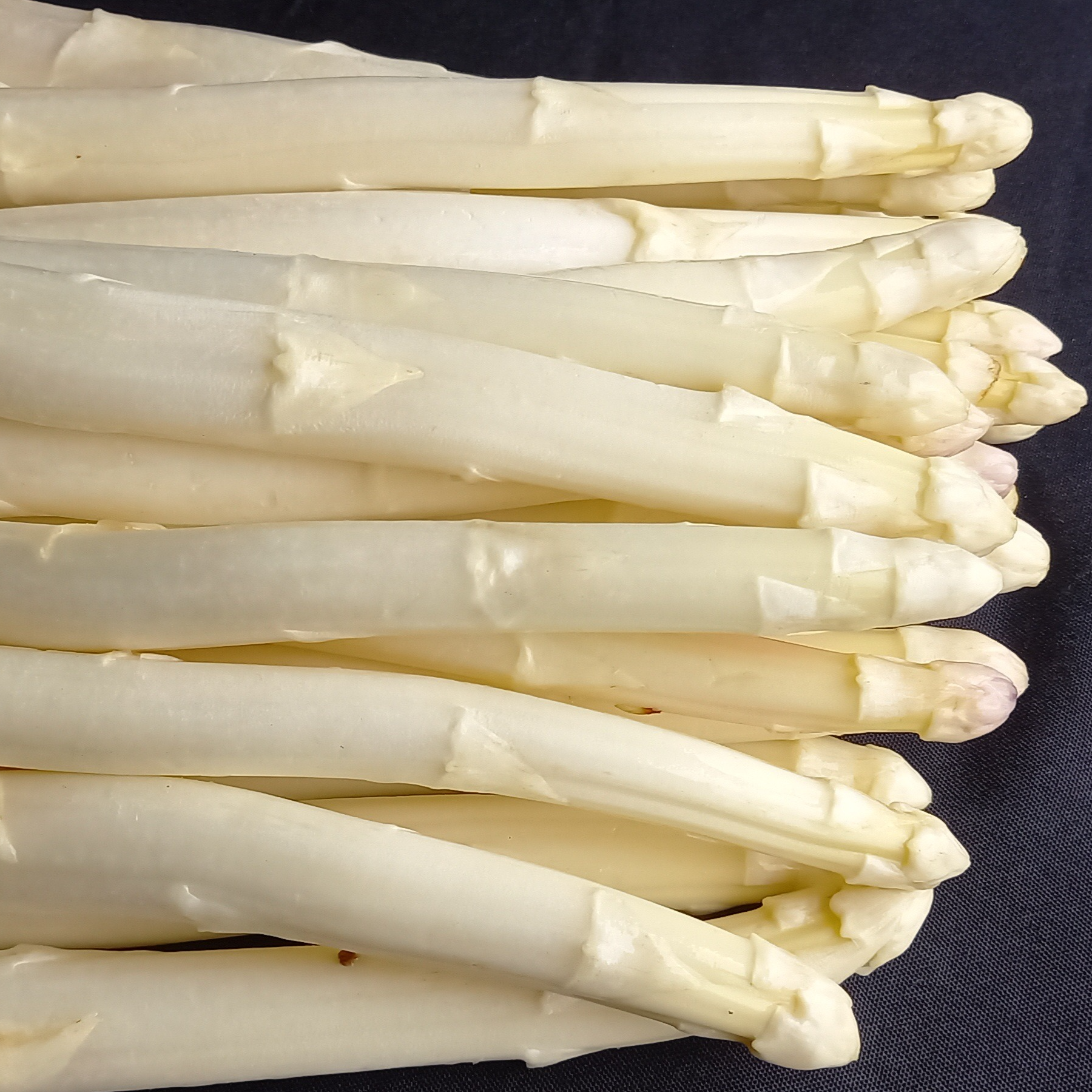 Asperges blanches 1er choix moyen calibre 500 gr