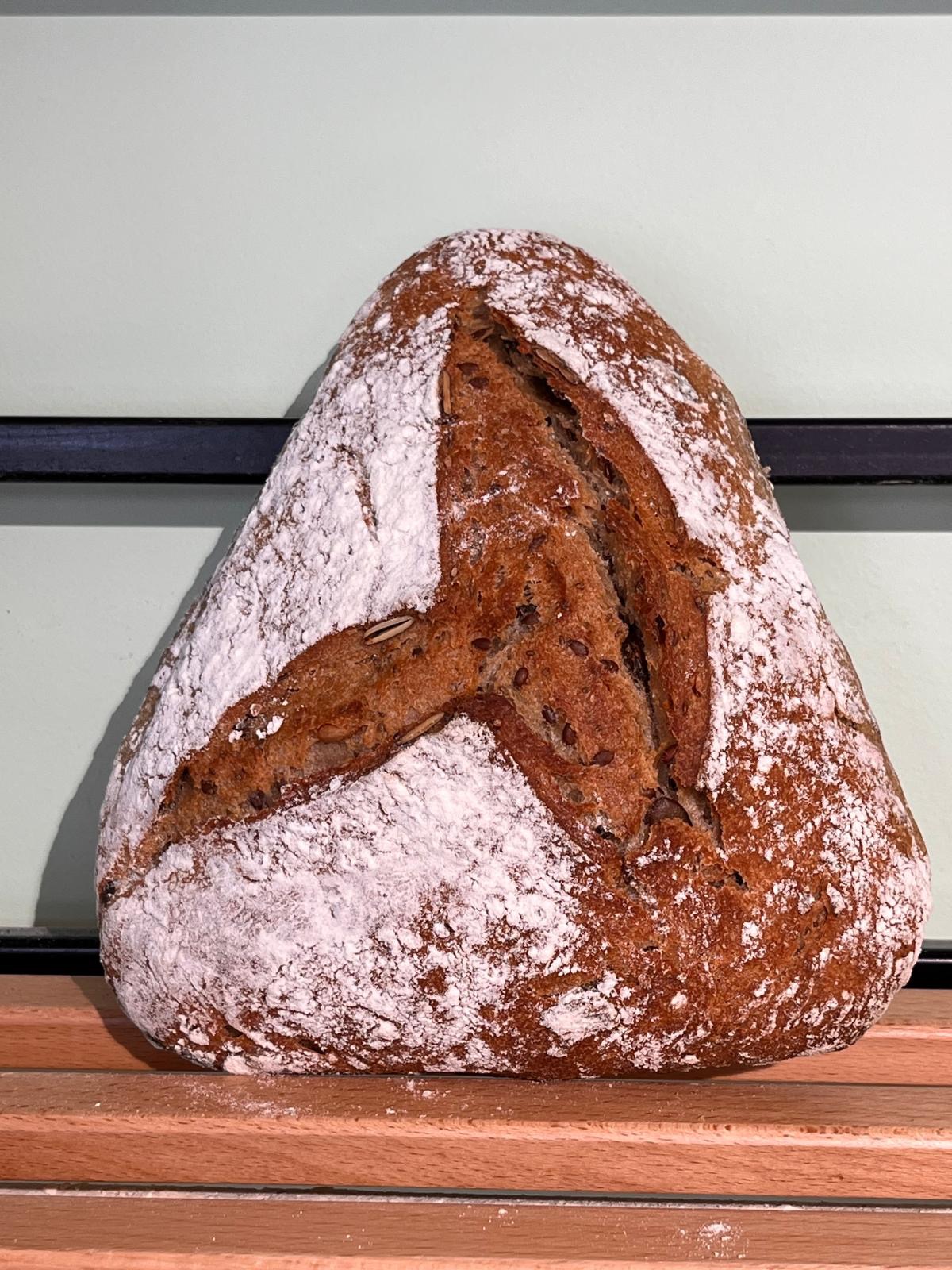 Pain 'Blé des ancêtres aux graines' (VENDREDI) - 500g