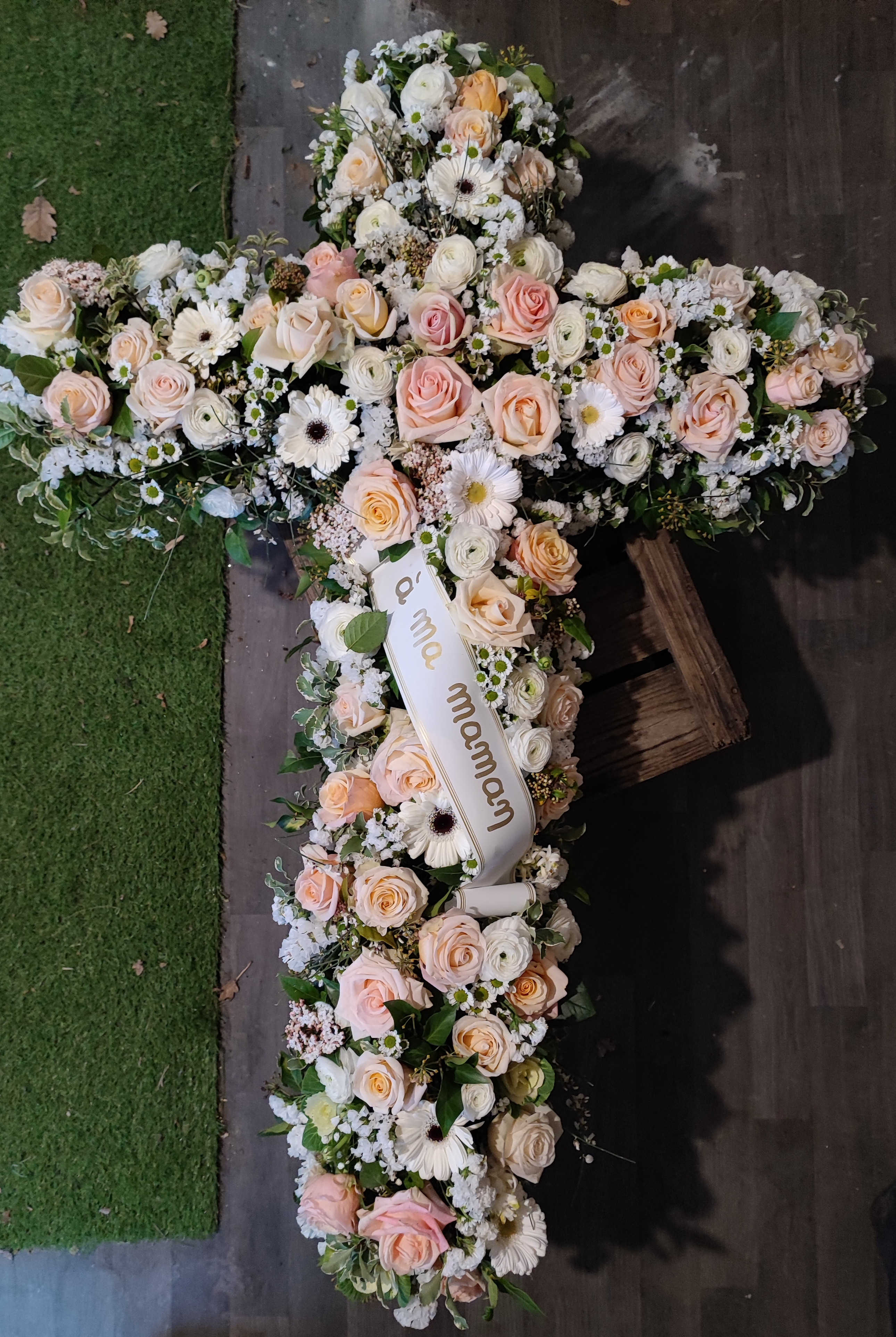 Croix , la grande 250€