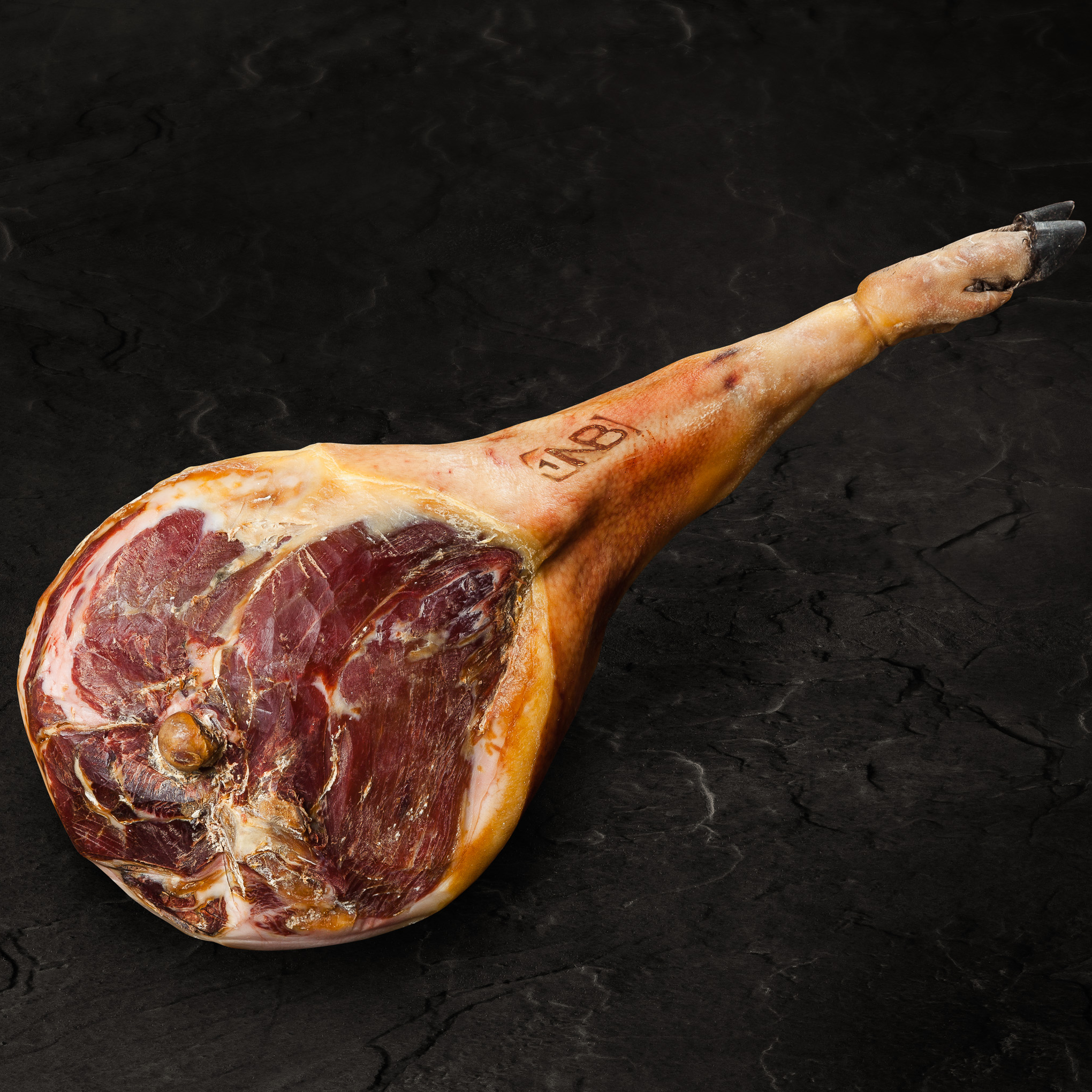 Jambon Noir de Bigorre AOP Affinage Grand CRU 32 mois - 8kg