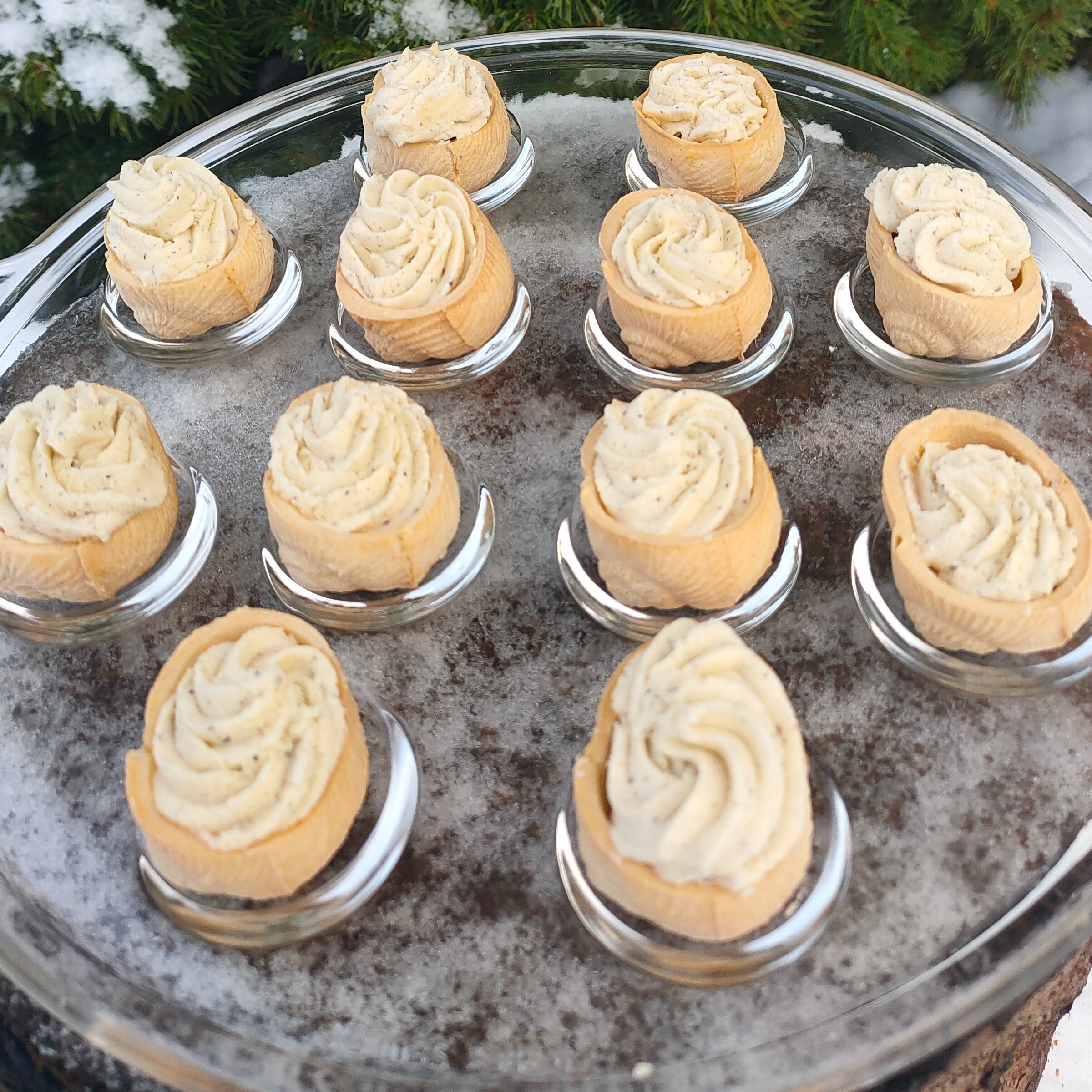 FROMENTINES CHEVRE PAR 24