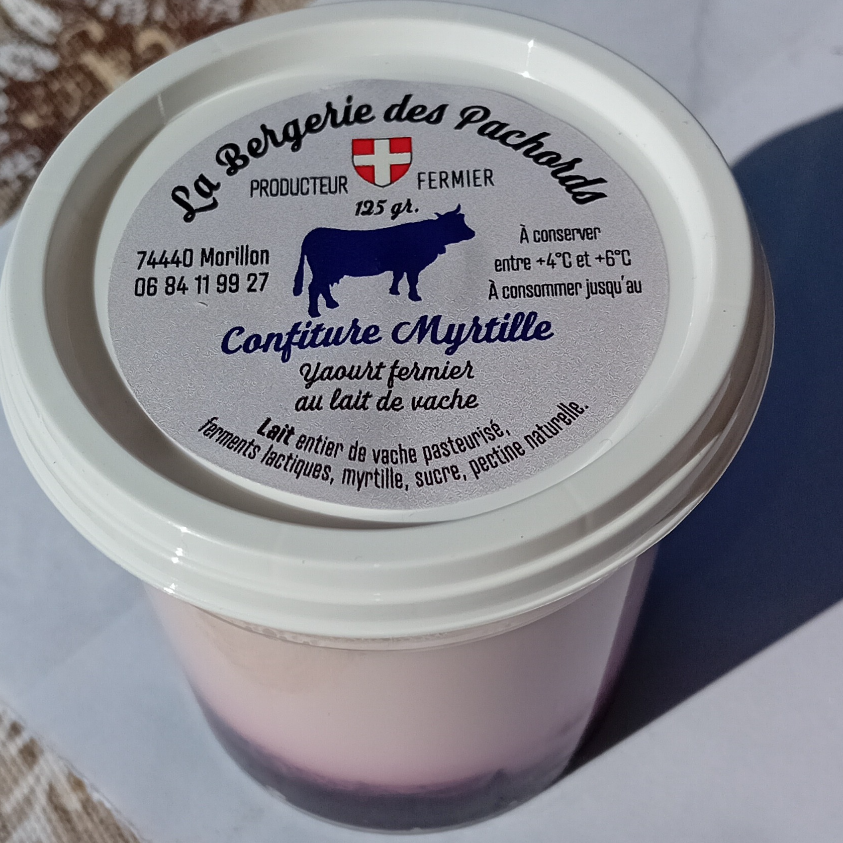 Yaourt au lait de vache myrtille