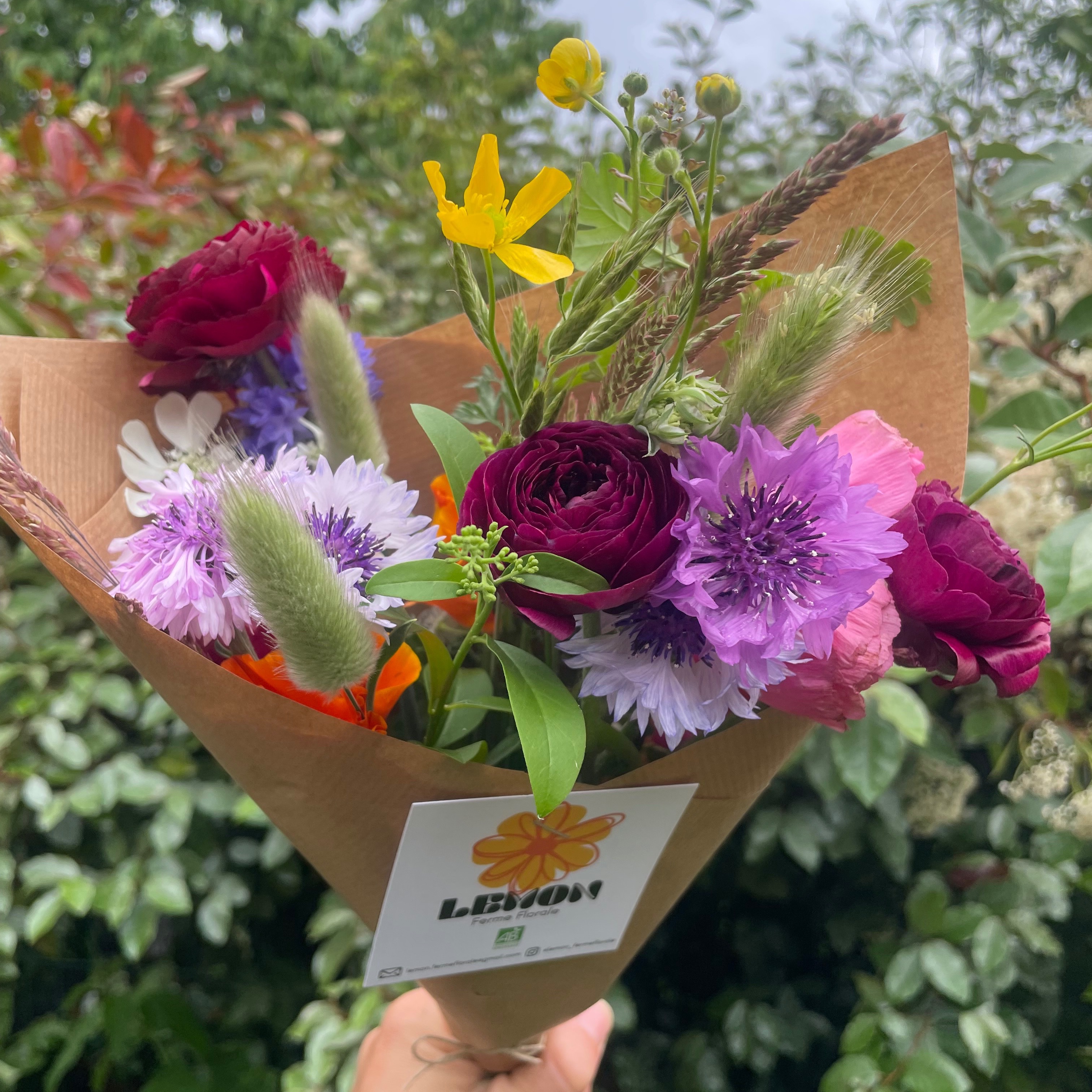 Bouquet M
