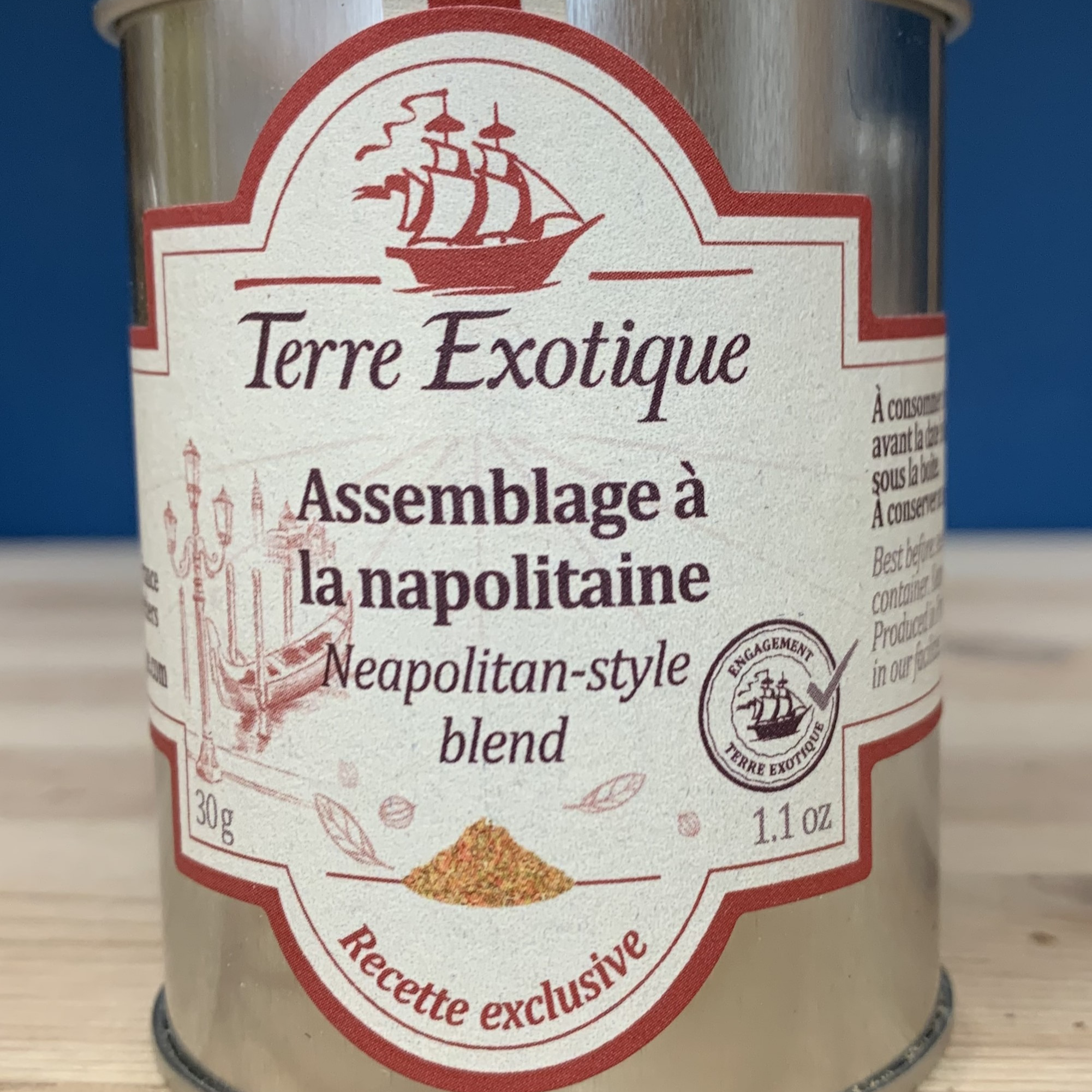 ASSEMBLAGE NAPOLITAINE