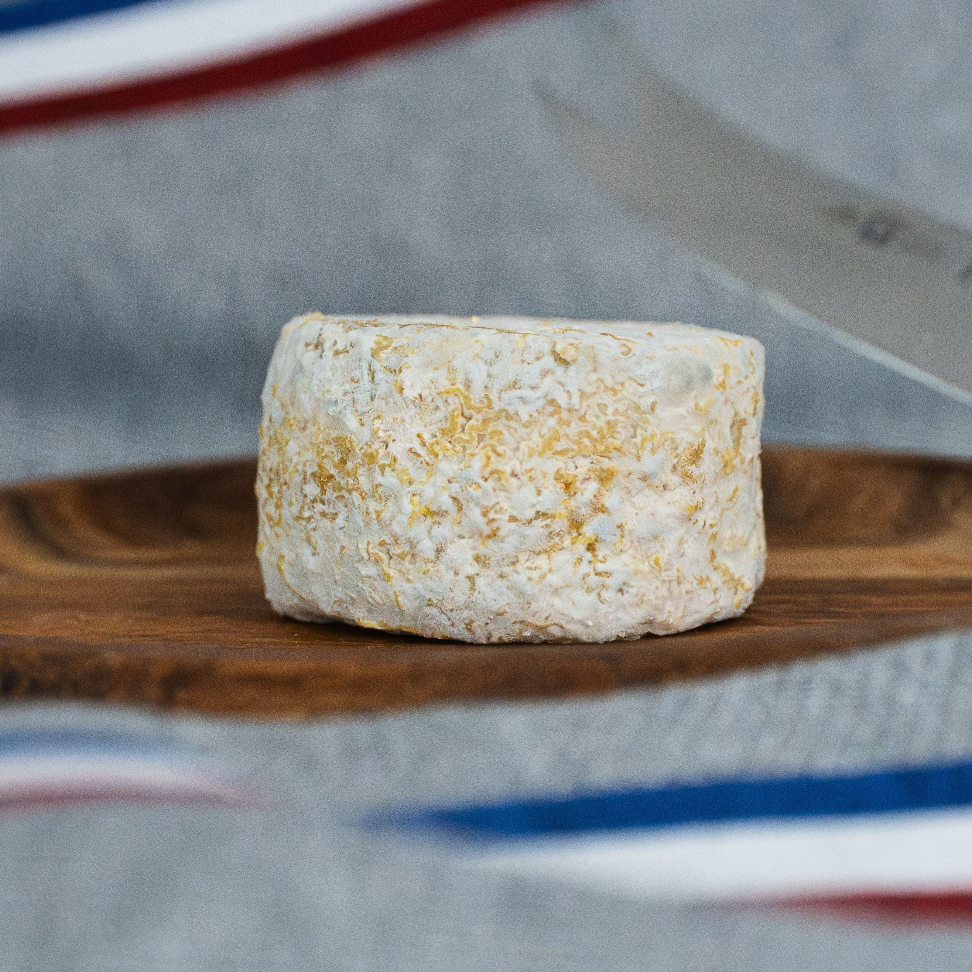 Fromages fermiers mi-chèvre 🐐 mi-vache 🐮au lait cru entier