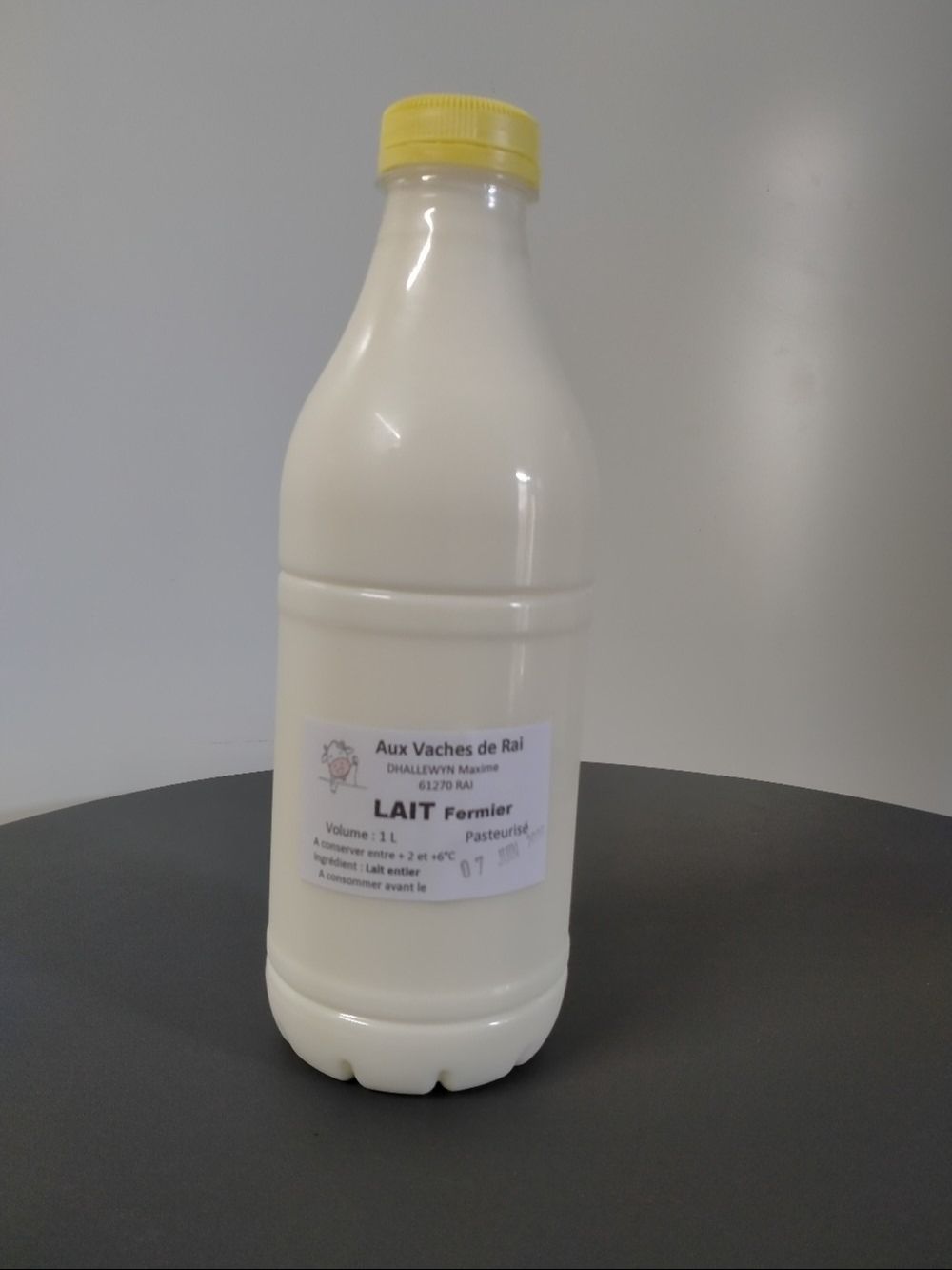 Lait entier pasteurisé BOUTEILLE 1 L - (Aux Vaches de Rai) - 1l