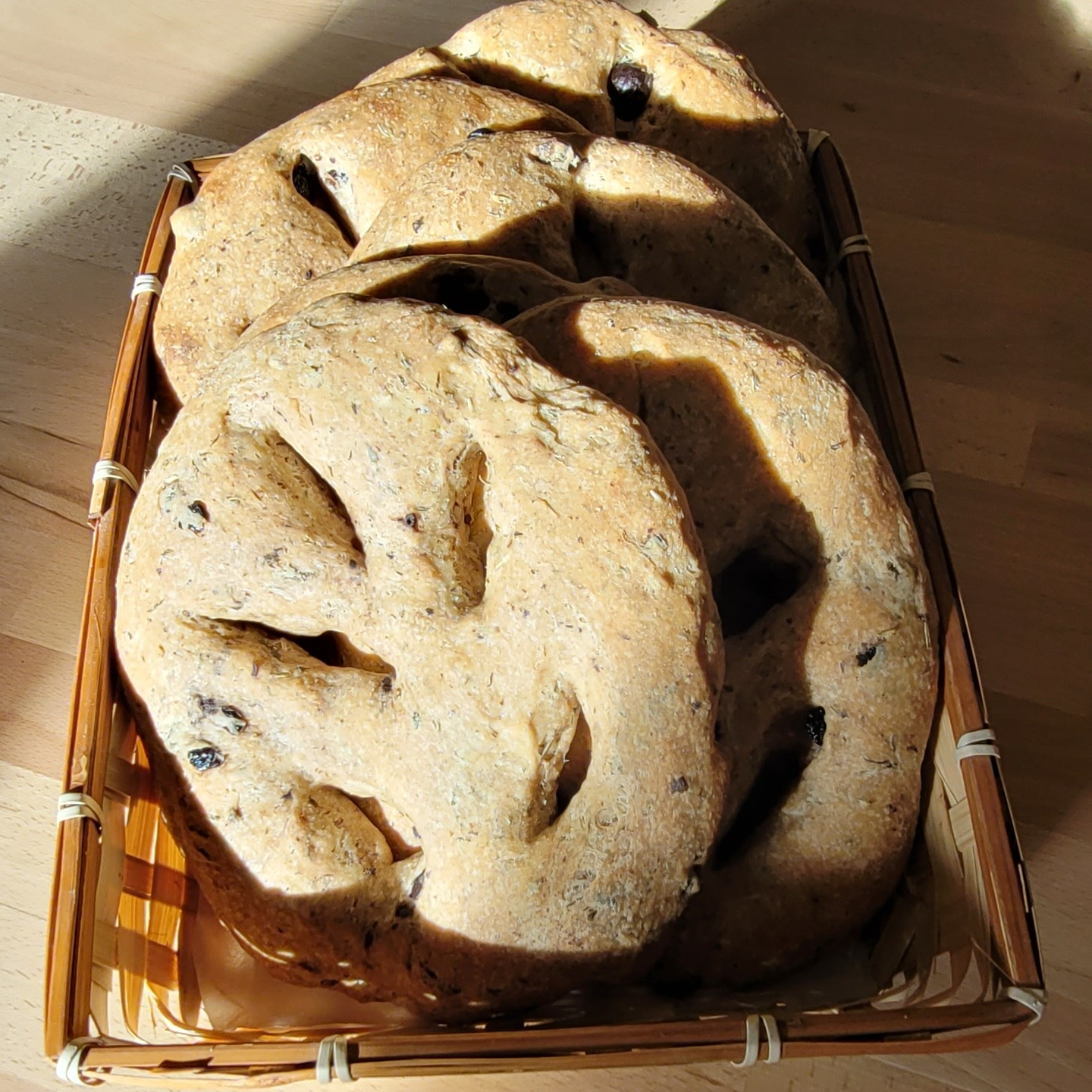 Fougasse aux olives noires