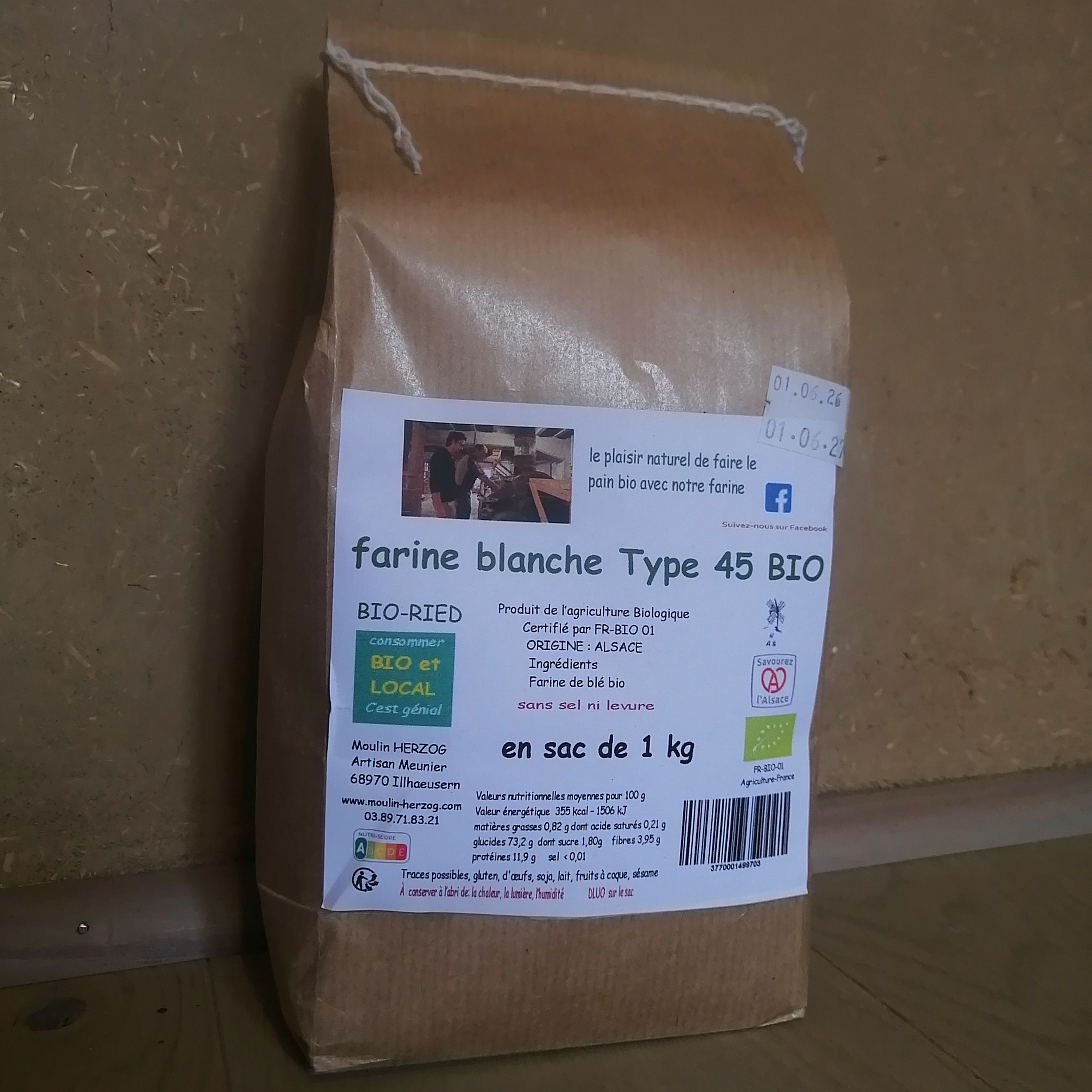 Farine de blé Blanche T45 Bio - 1 kg - Moulin Herzog