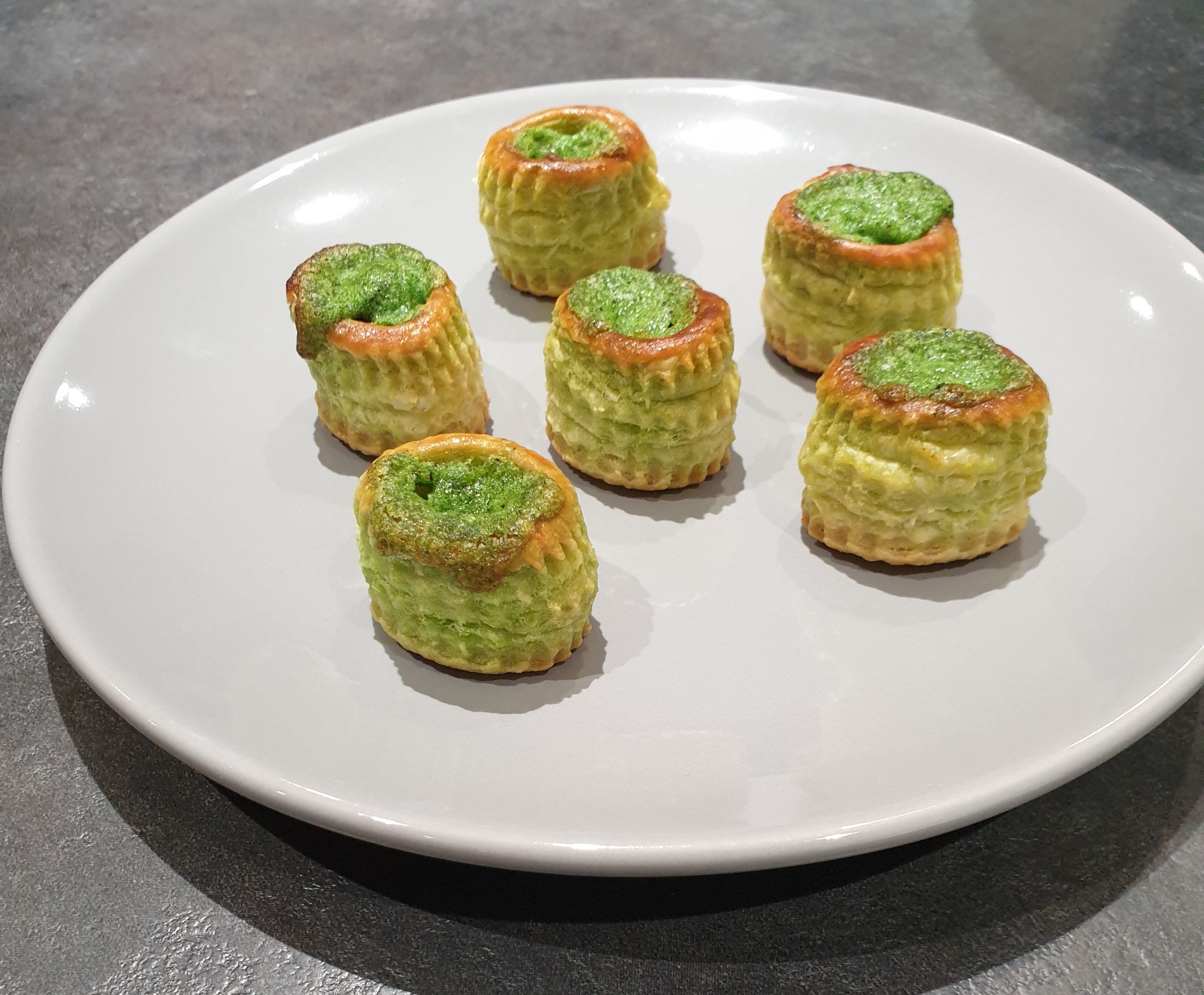 24 Mini-feuilletés