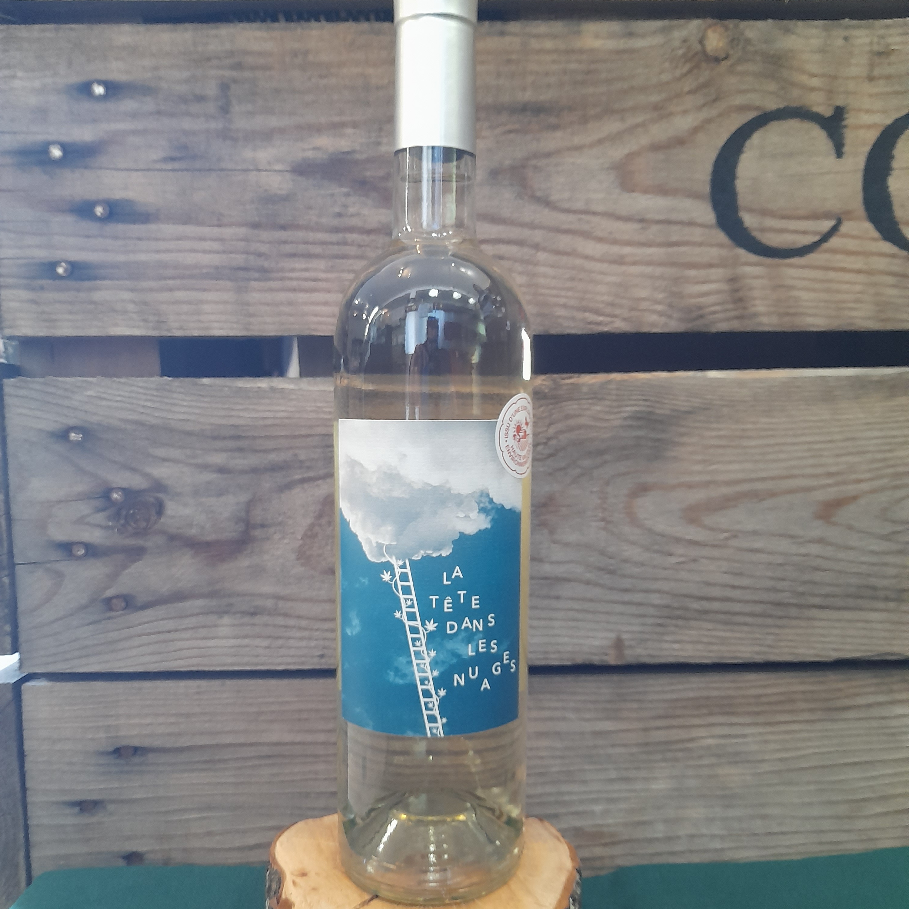 VIN INFUSE AU CHANVRE