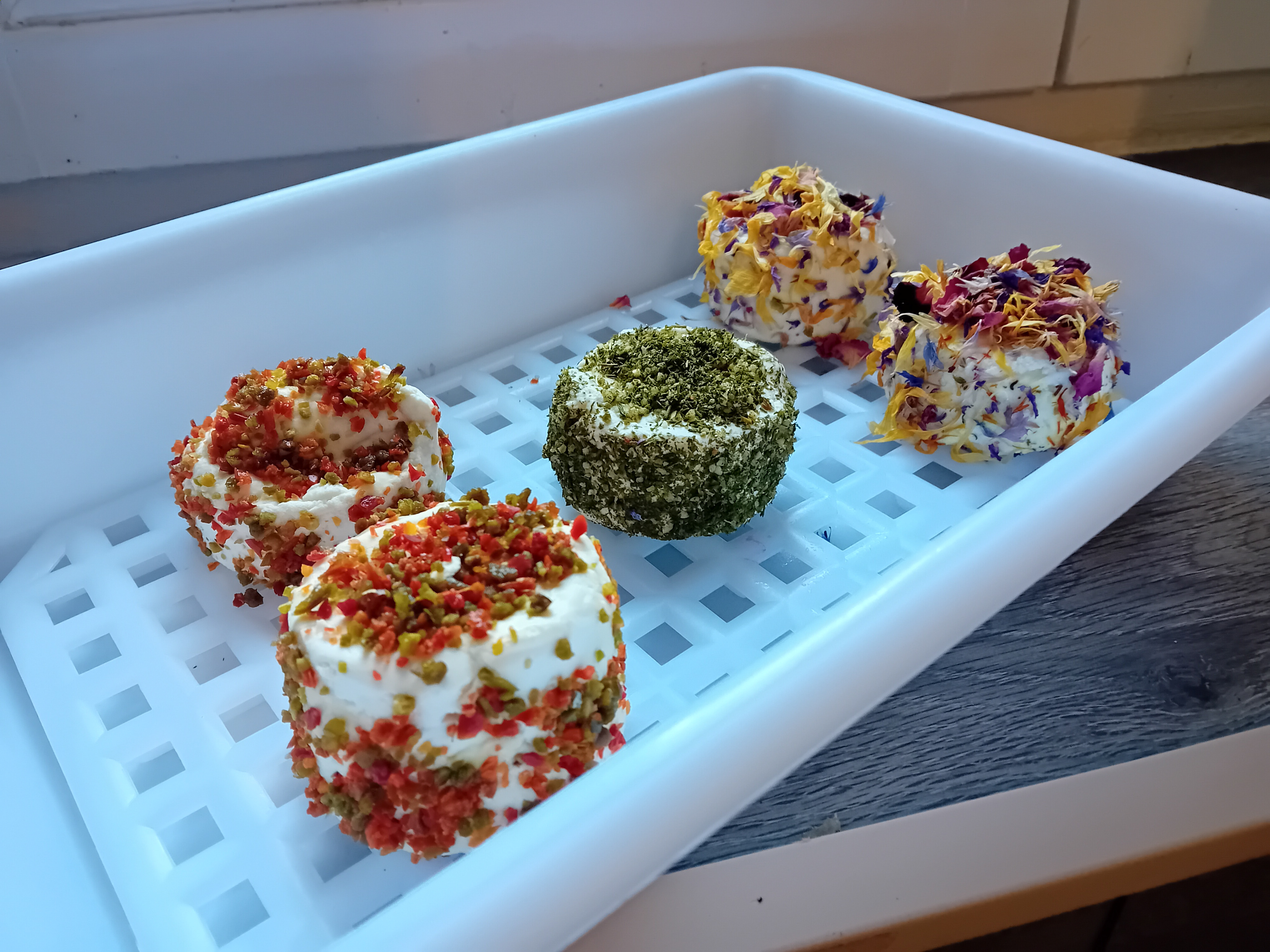 Fromage de chèvre/ brebis poivre agrumes