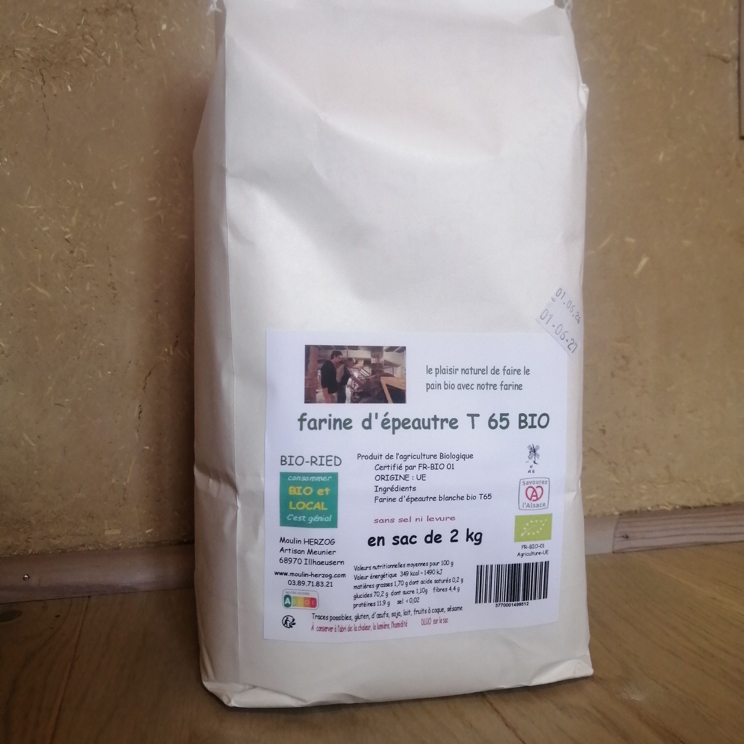 Farine d'épeautre blanche T65 Bio - 2 kg - Moulin Herzog