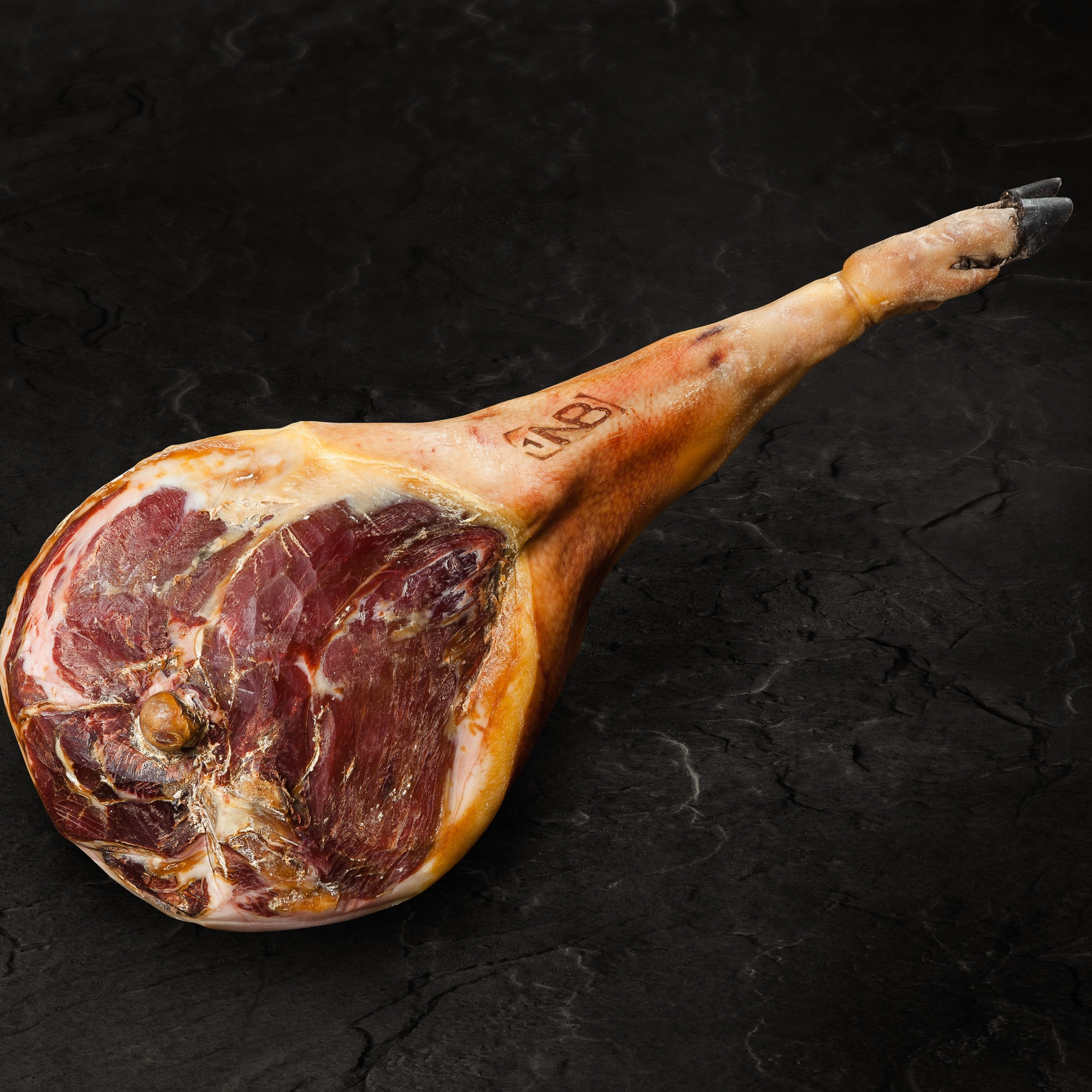 Jambon Noir de Bigorre AOP Affinage Grand CRU 36 mois - 8kg