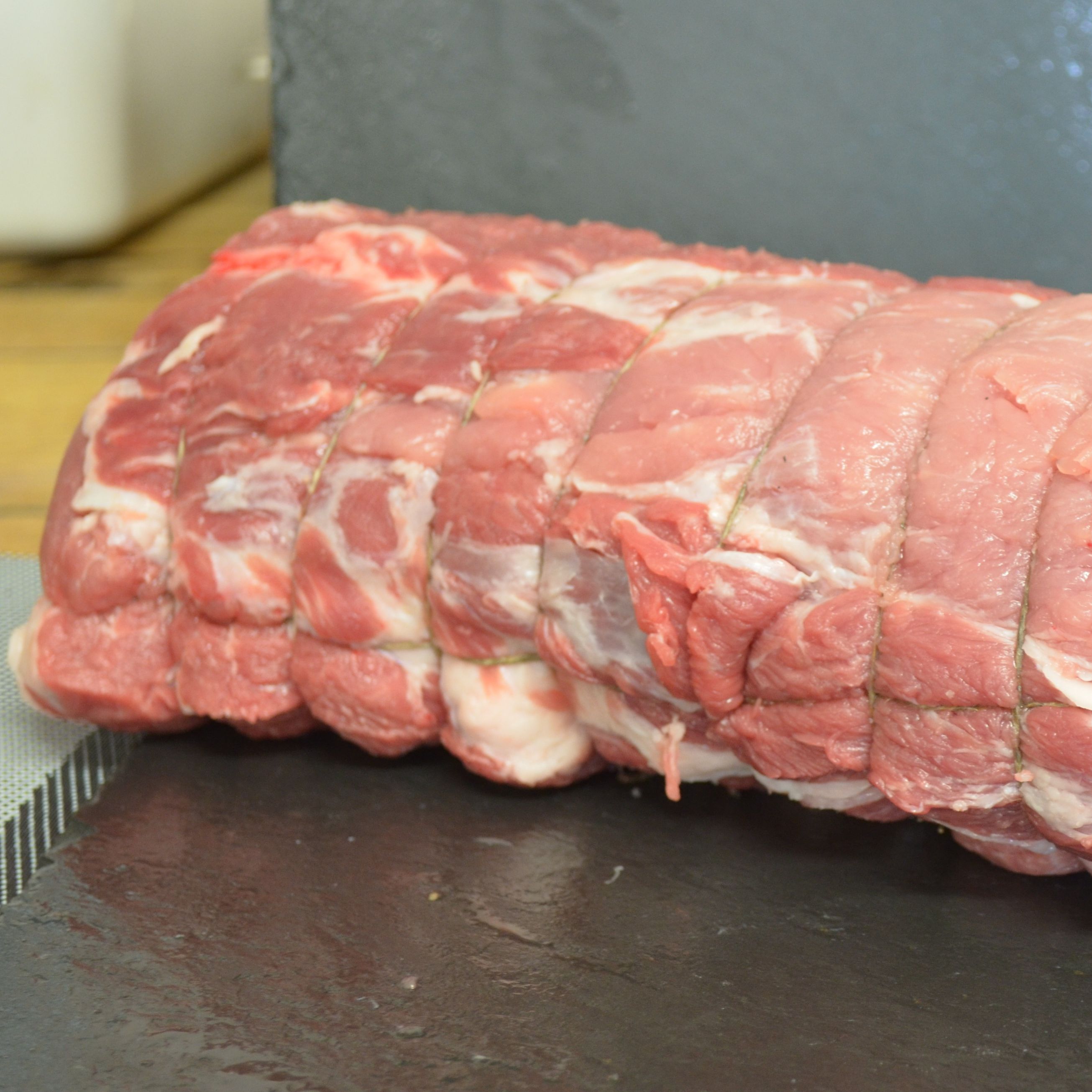 Rôti de porc dans l'échine 1.5kg - 1,5kg