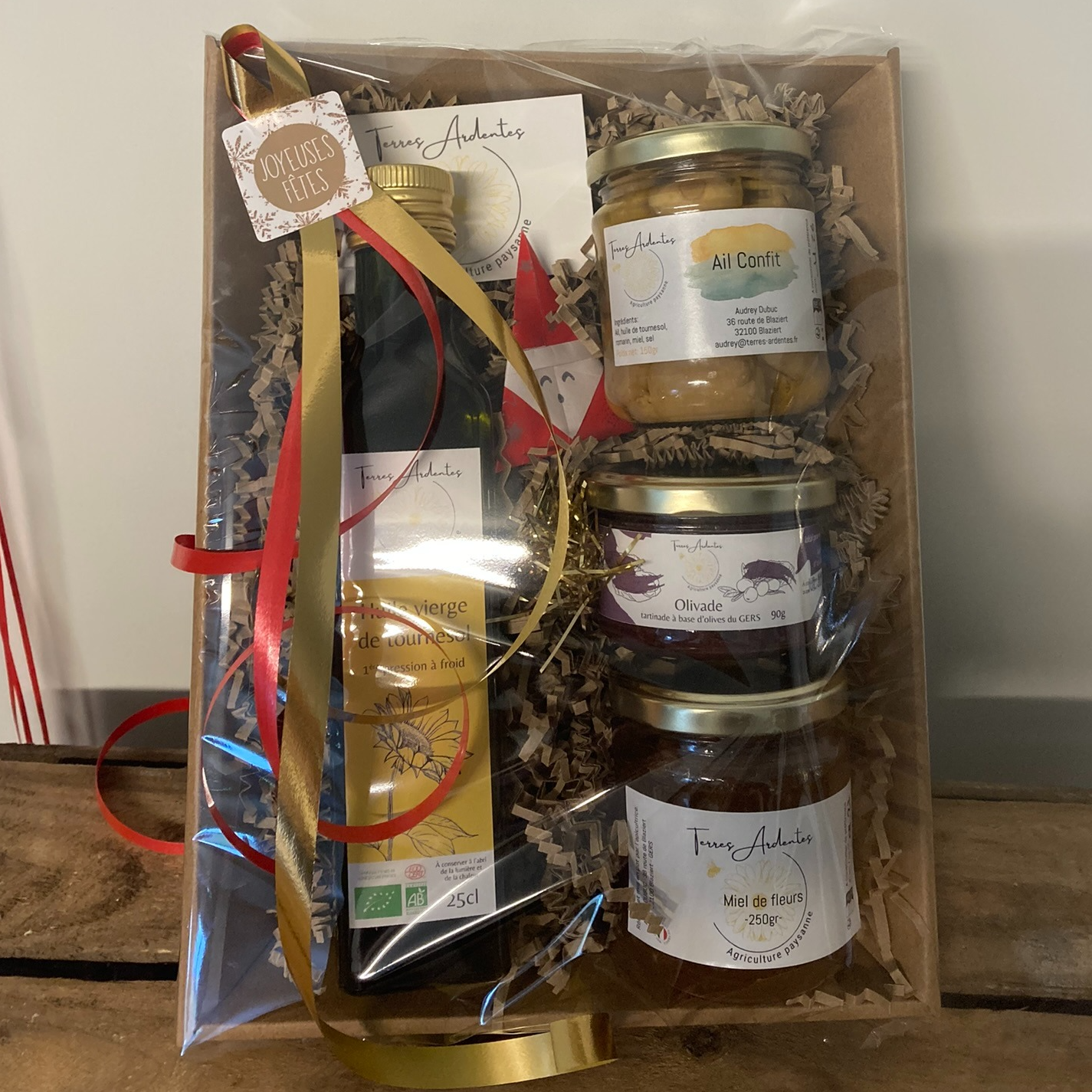 Coffret composé huile, ail confit, olivade, miel - 2kg