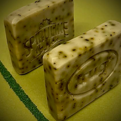 Savon artisanal à la spiruline