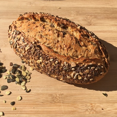 Pain de campagne aux graines