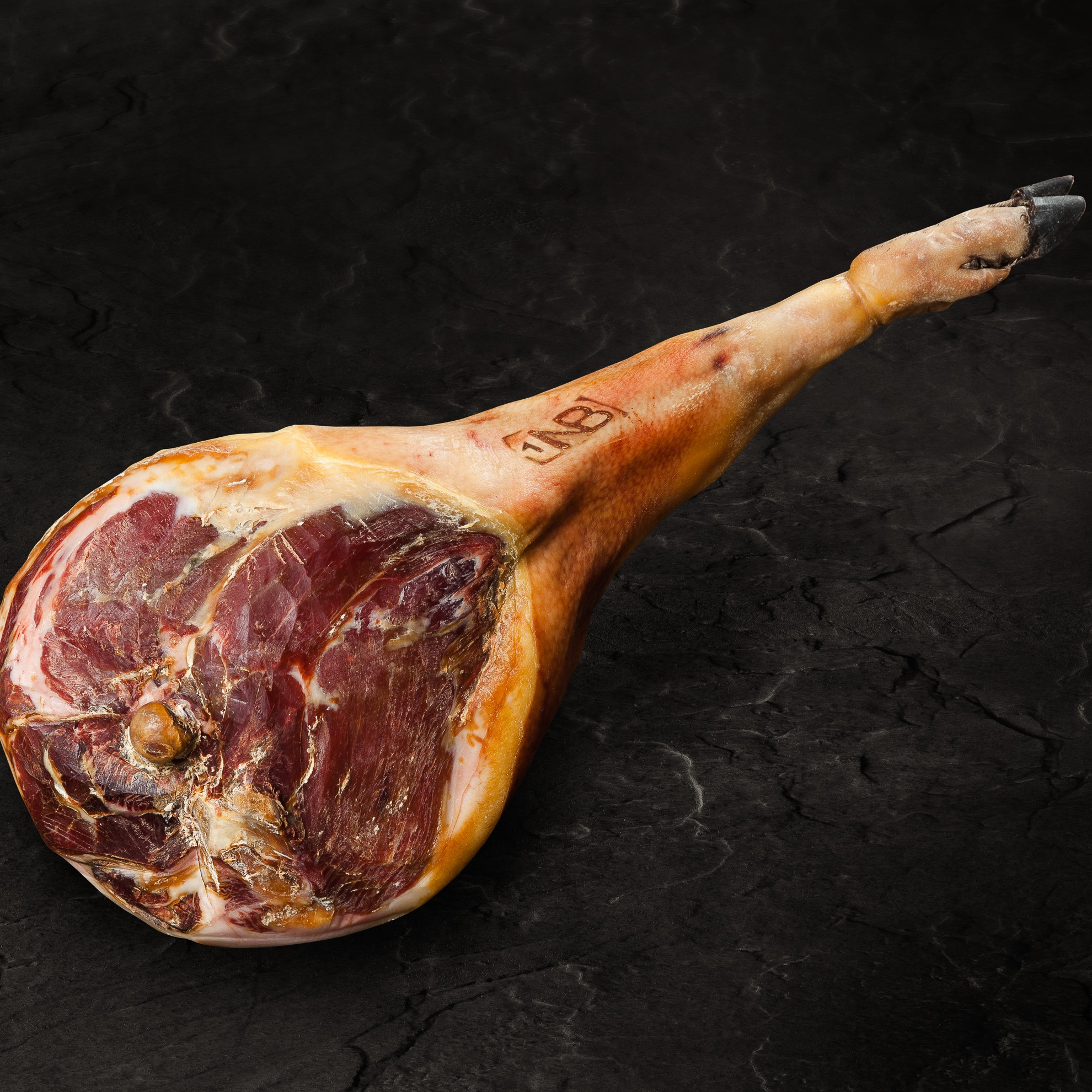 Jambon Noir de Bigorre AOP Affinage d’EXCEPTION 42 mois - 8kg