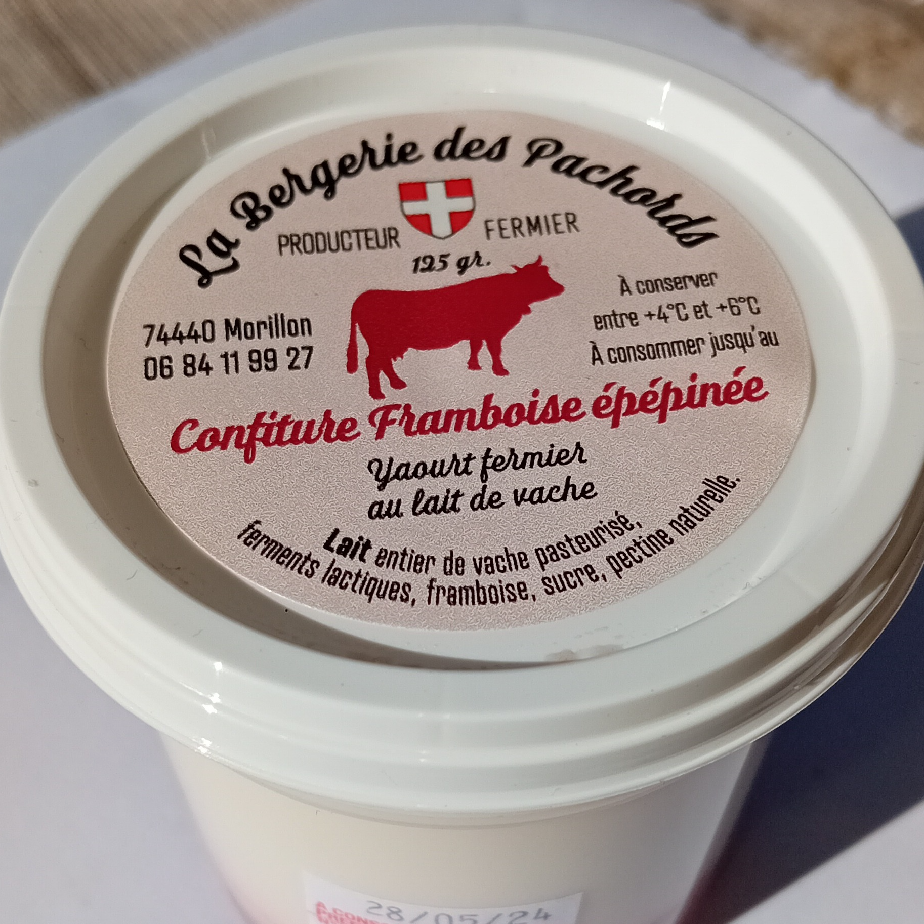 Yaourt au lait de vache framboise