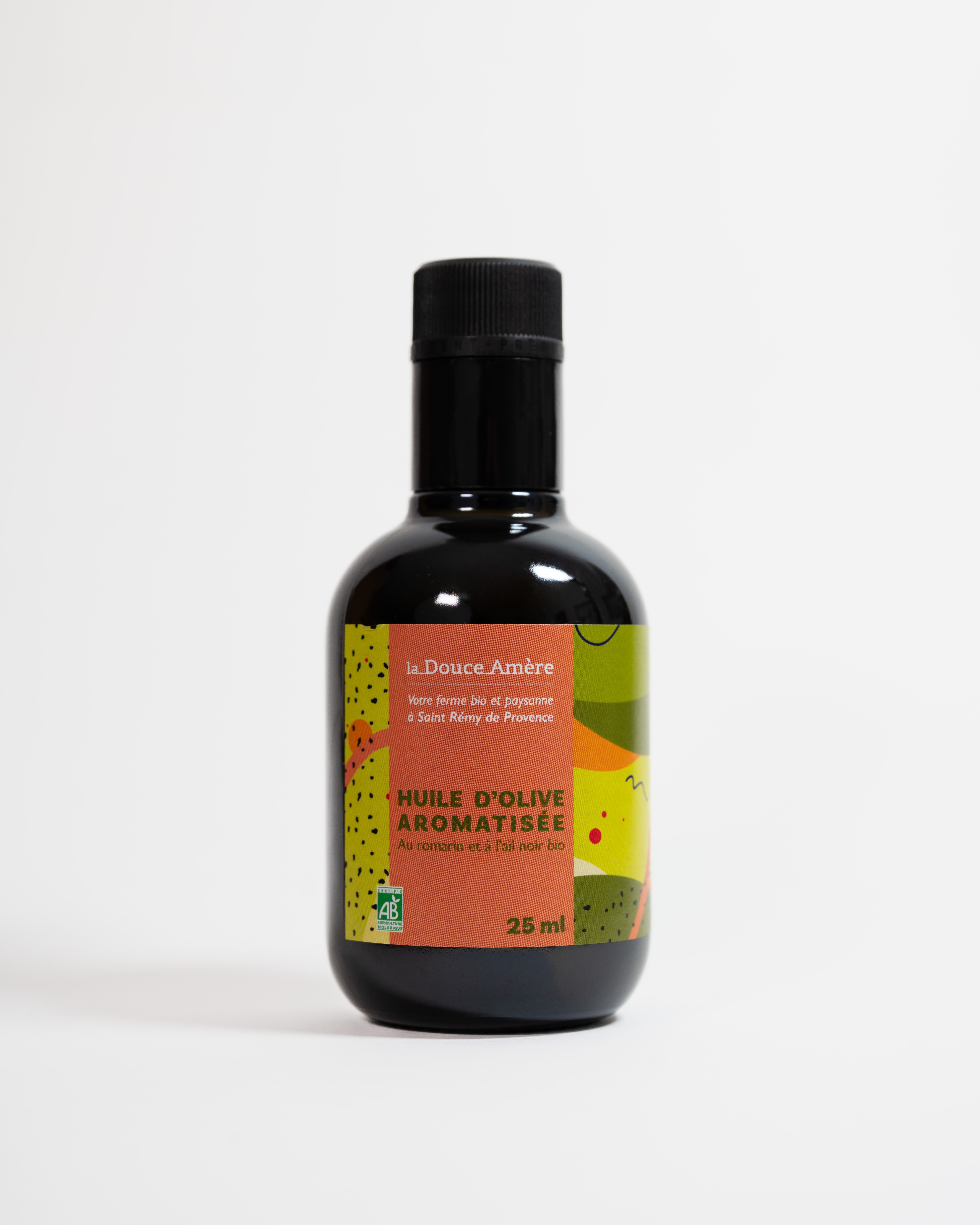 Huile d’olive aromatisée à l’Ail noir et au Romarin - 25cl