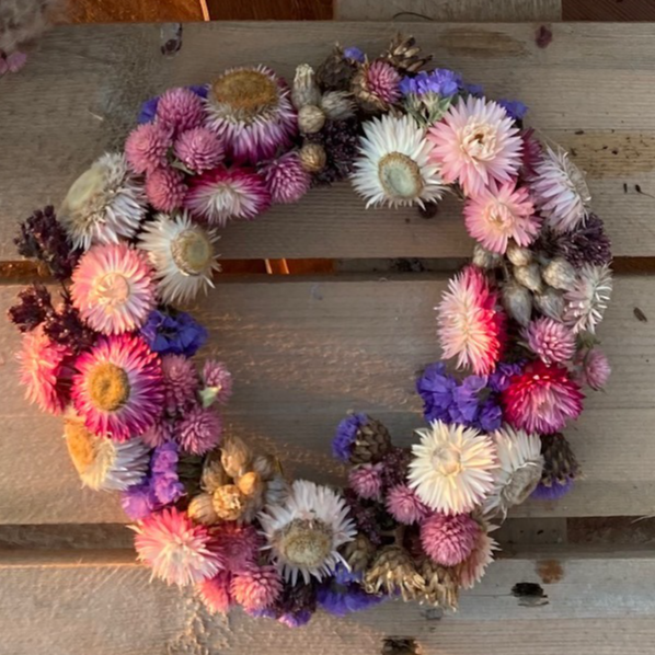 Couronne de fleurs séchées 3