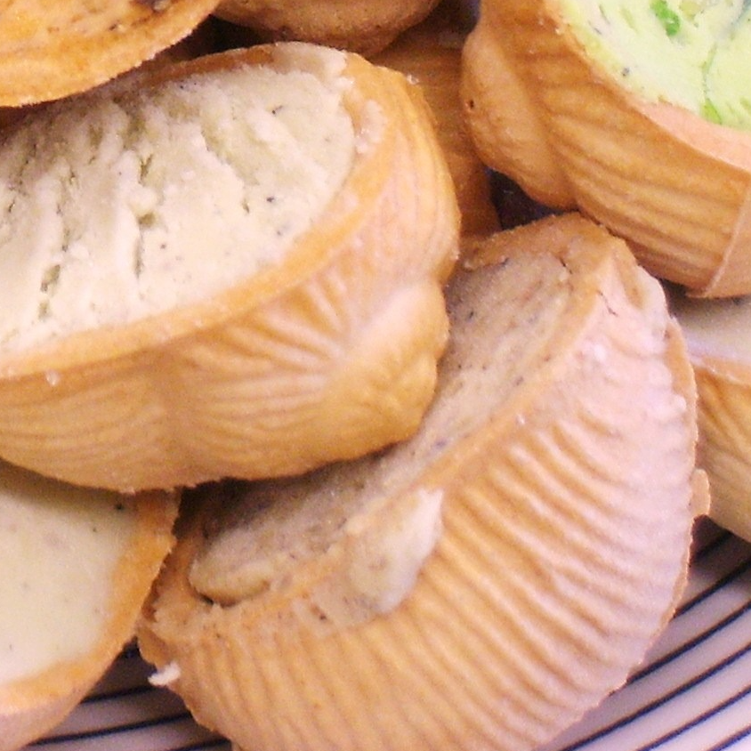 24 escargots en croquilles Noix/roquefort