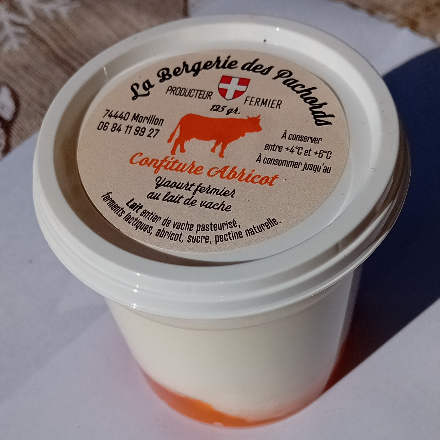 Yaourt au lait de vache abricot