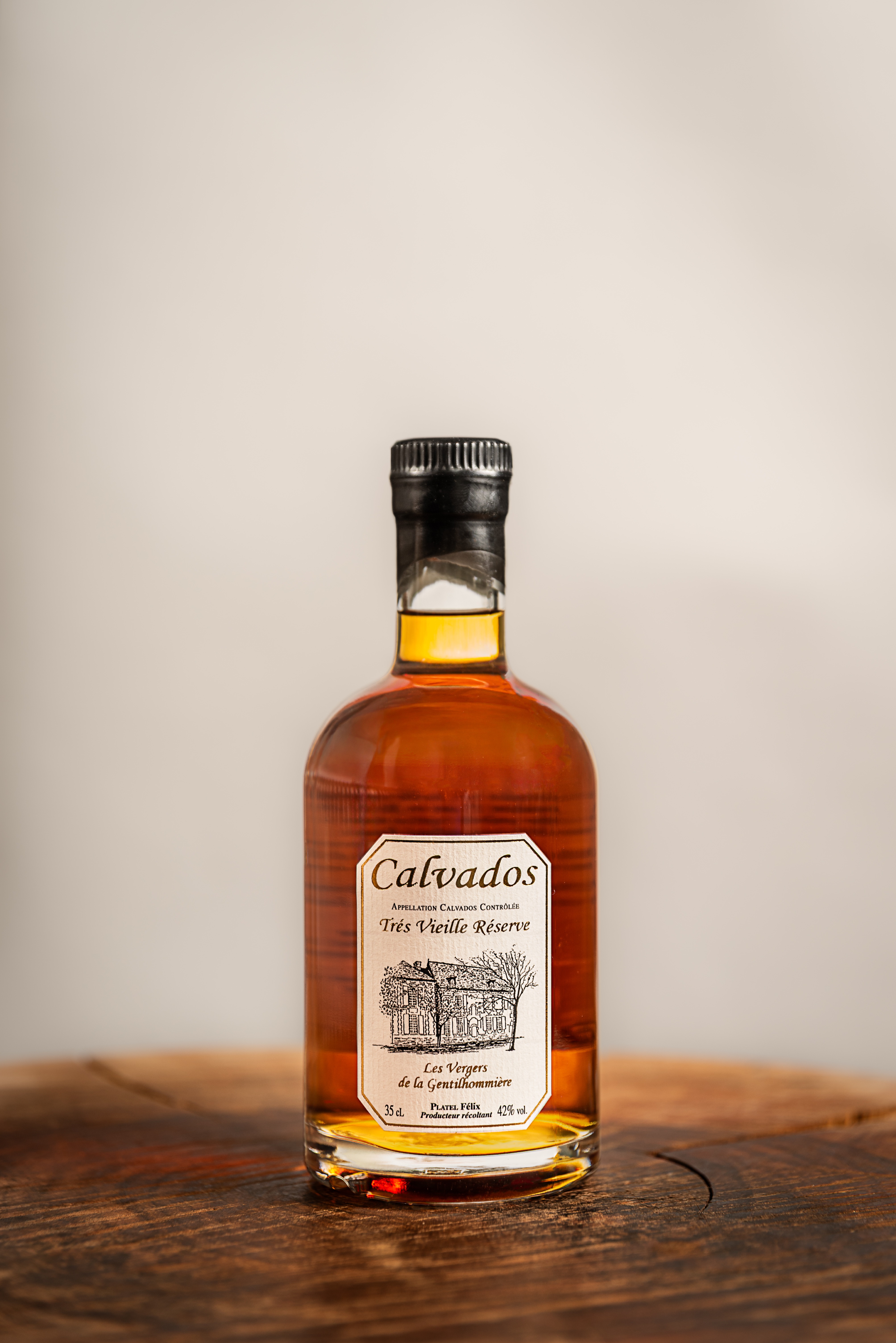 Calvados AOC - Très Vieille Réserve - 35 cL - 0,35l